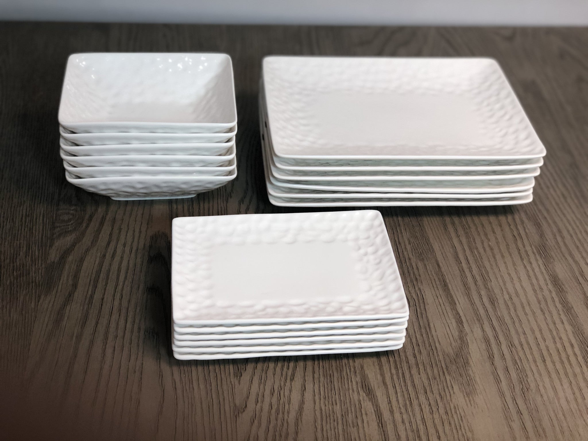 White Six Piece Pebbled Porcelain Service For Six Bowl Set-Dinnerware-DECOROLALA