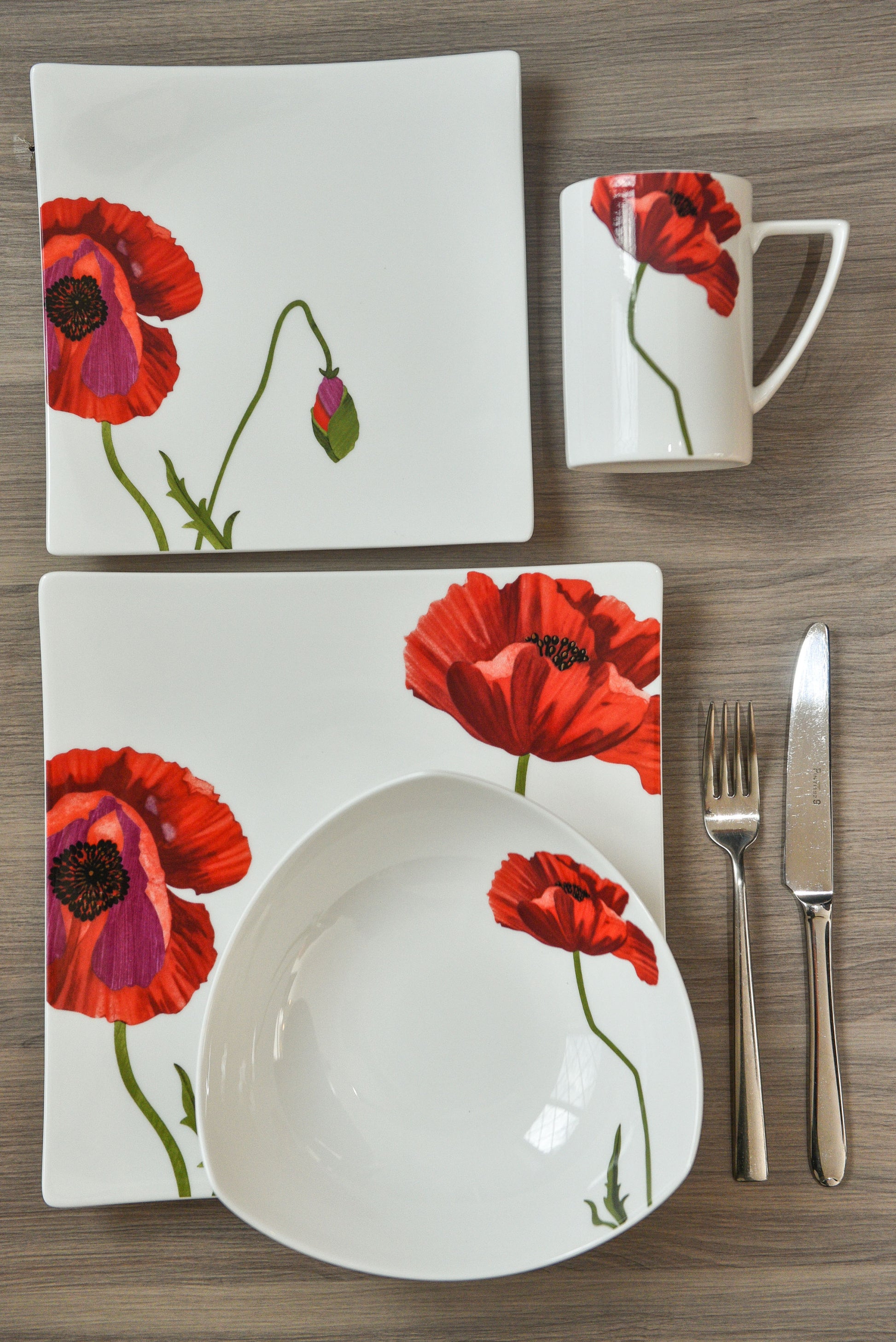 Red and White Six Piece Square Floral Bone China Service For Six Salad Plate Set-Dinnerware-DECOROLALA
