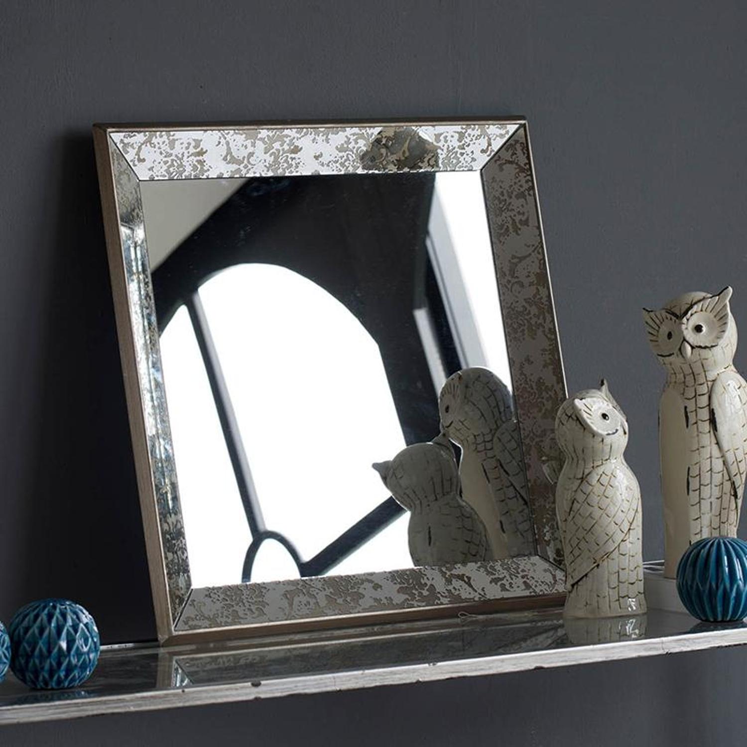 15" Square Vintage Style Wall Mounted Accent Mirror-Mirrors-DECOROLALA