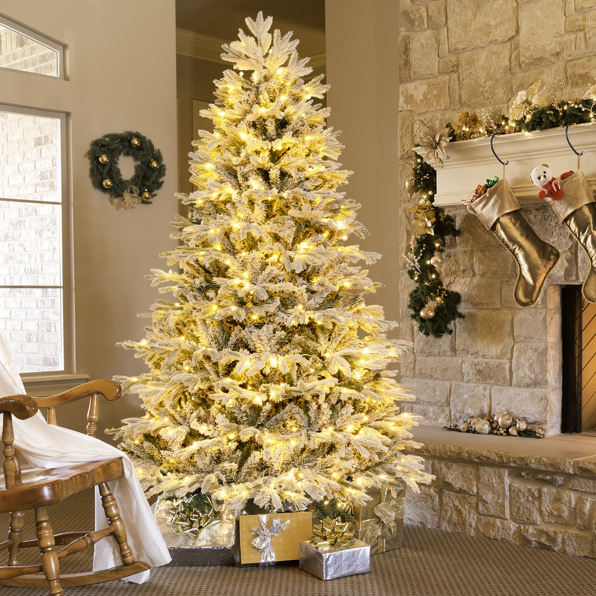 4.5/6/7 FT Artificial Pre-Lit Christmas Tree Hinged Xmas Tree with Warm White LED lights-7 ft-Christmas Trees-DECOROLALA