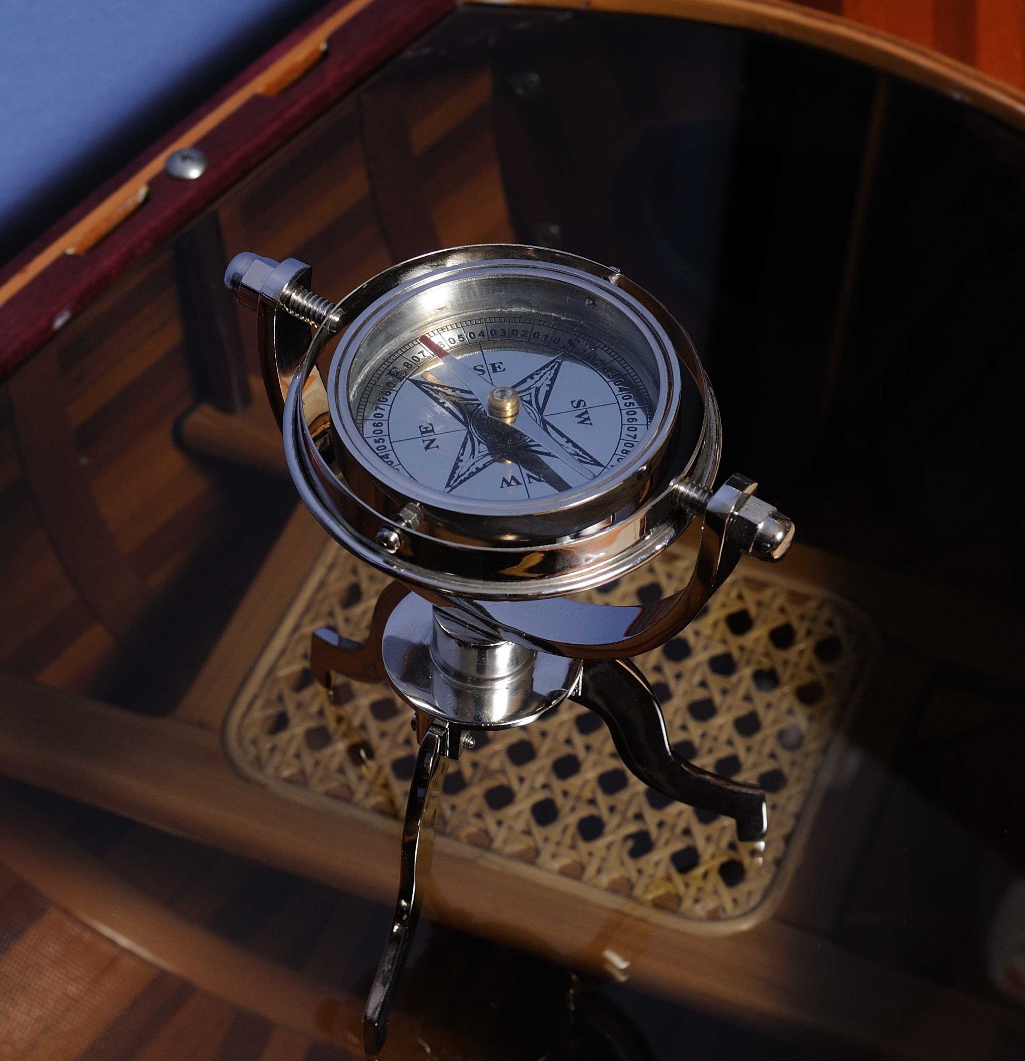5" X 5" X 8.5" Gimbaled Compass On Tristand-Sculptures-DECOROLALA