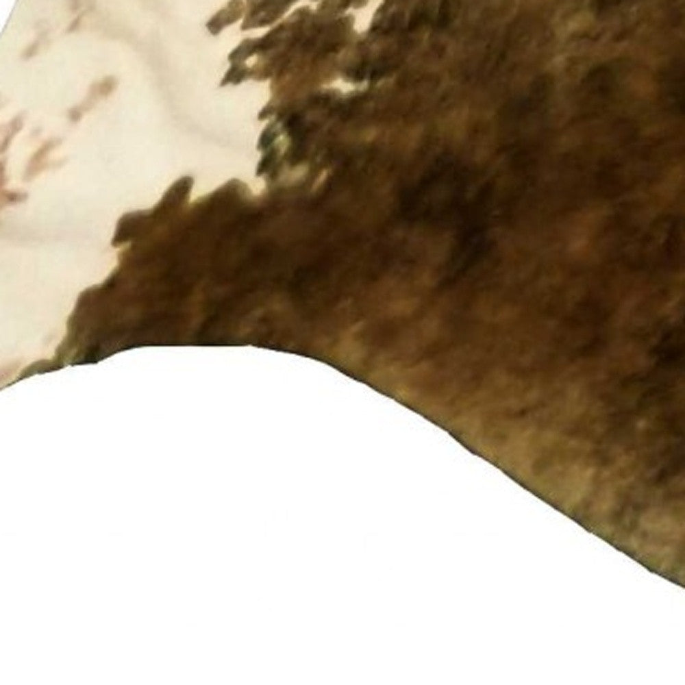 5' X 6' Brown And White Cowhide Handmade Area Rug-Area Rugs-DECOROLALA