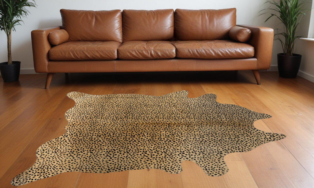 5' X 7' Black And Gold Cowhide Cowhide Print Area Rug-Area Rugs-DECOROLALA