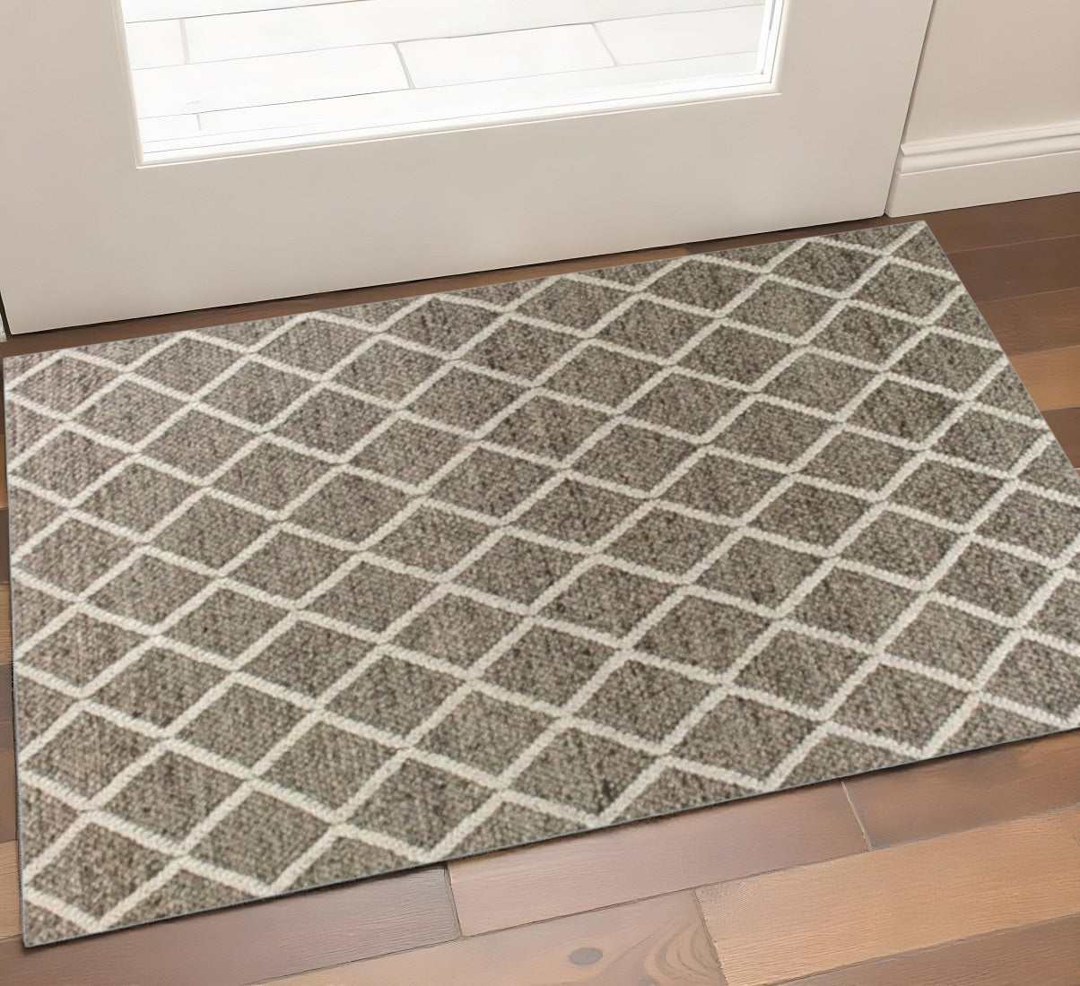 5' X 7' Dark Gray and Ivory Wool Diamond Hand Woven Berber Area Rug-Area Rugs-DECOROLALA