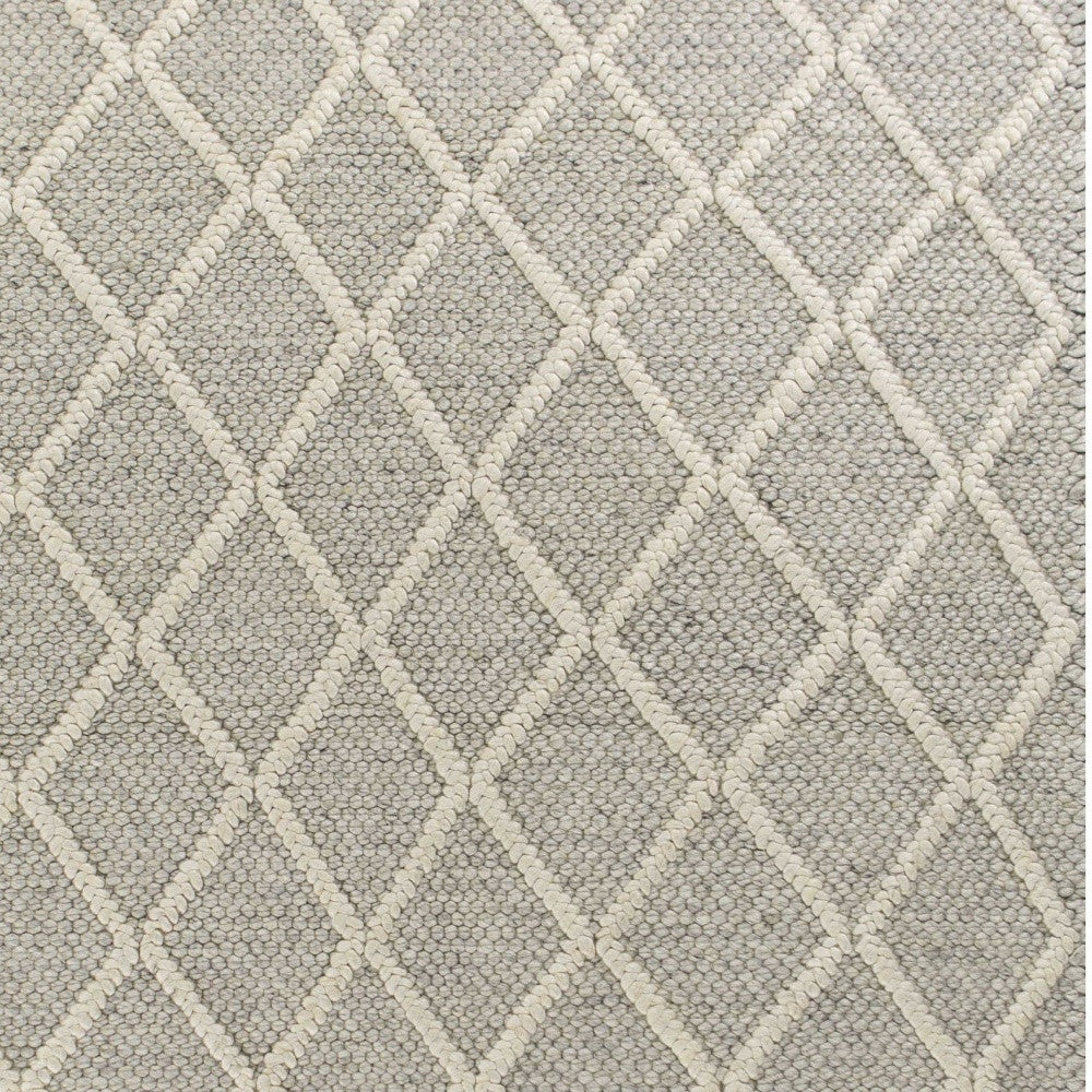5' X 7' Gray And Ivory Wool Diamond Hand Woven Area Rug-Area Rugs-DECOROLALA