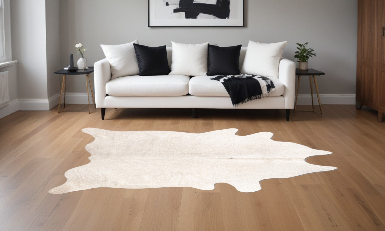 5' X 7' Off White Cowhide Cowhide Print Area Rug-Area Rugs-DECOROLALA
