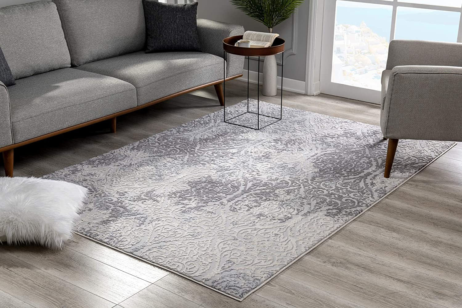 5' X 8' Cream And Gray Tinted Ogee Pattern Area Rug-Area Rugs-DECOROLALA