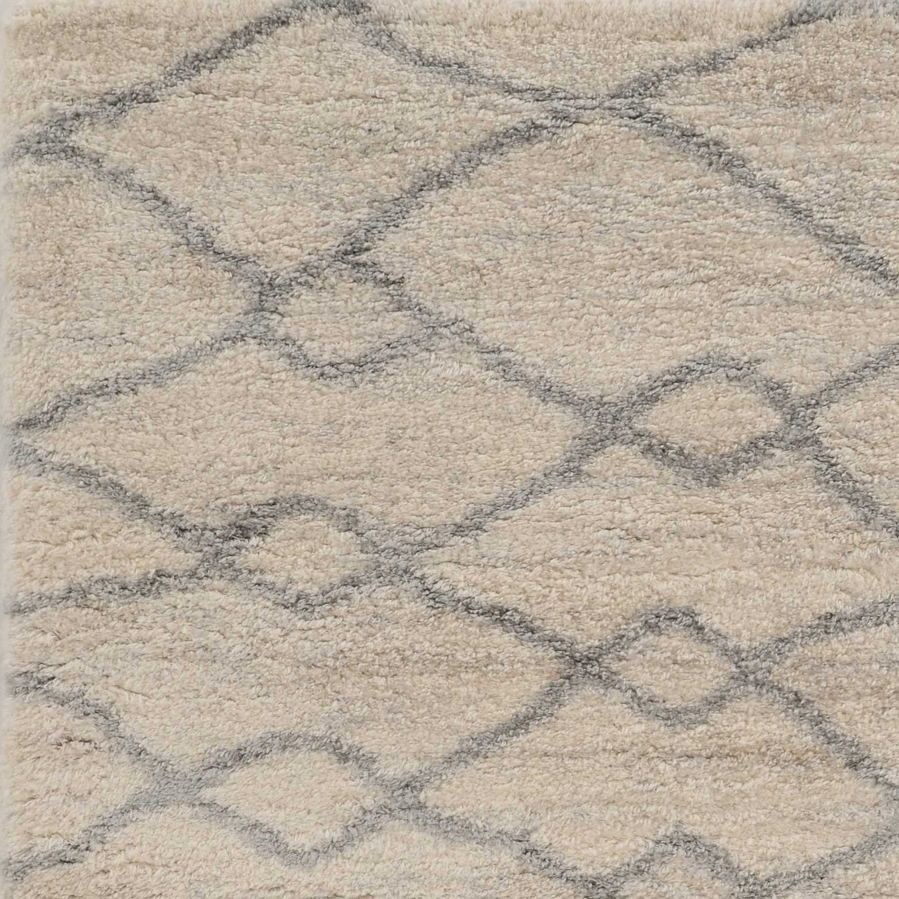 5' X 8' Ivory And Gray Chain Area Rug-Area Rugs-DECOROLALA