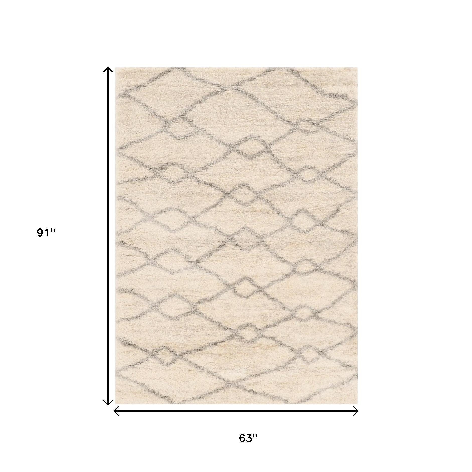 5' X 8' Ivory And Gray Chain Area Rug-Area Rugs-DECOROLALA