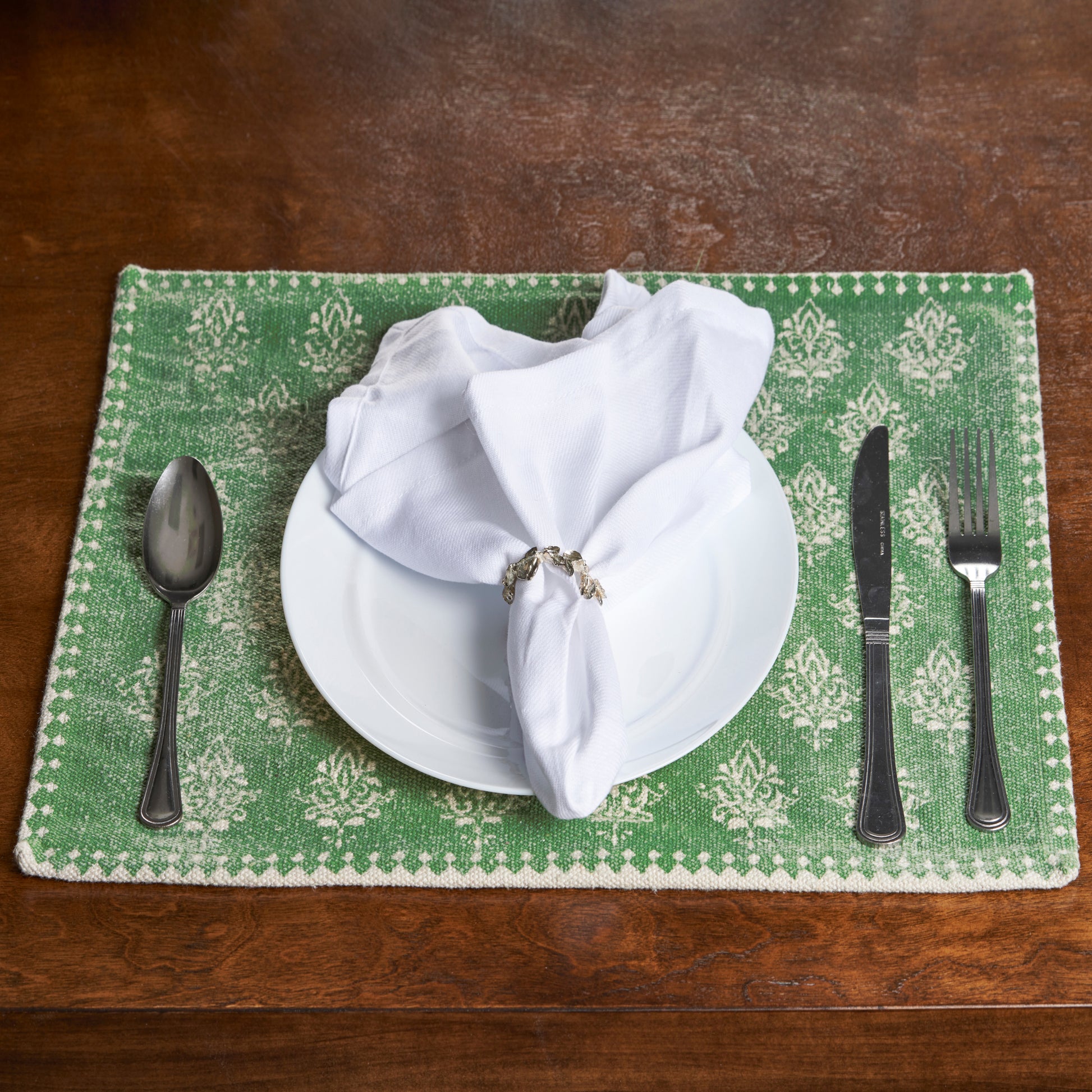 19" Set of Four Green And Cream Geometric Medallion Cotton Placemats-Dining Linens-DECOROLALA