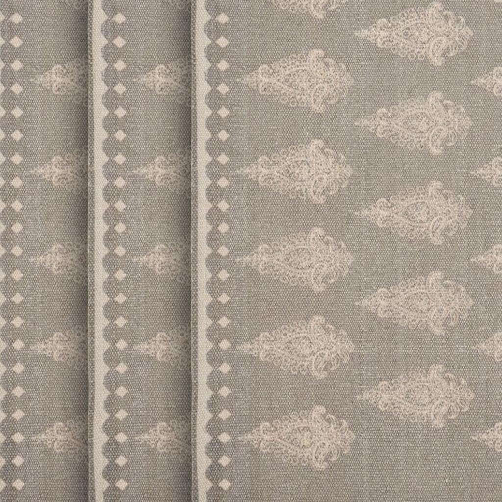 19" Set of Four Gray And Cream Geometric Medallion Cotton Placemats-Dining Linens-DECOROLALA
