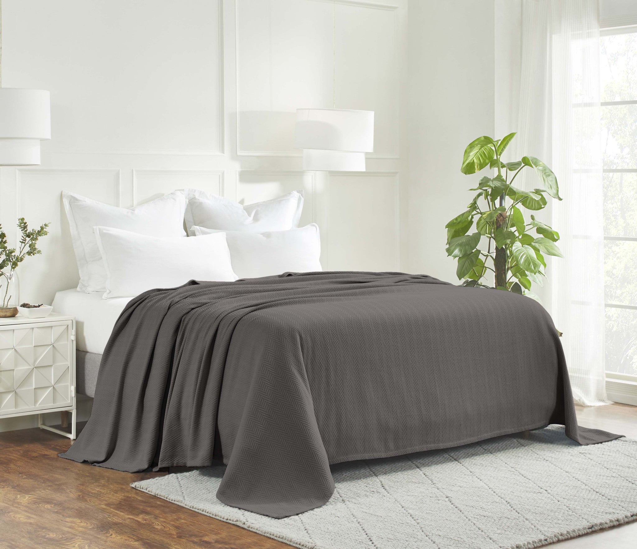 King Charcoal Cotton Woven Chevron Blanket-Throws & Blankets-DECOROLALA