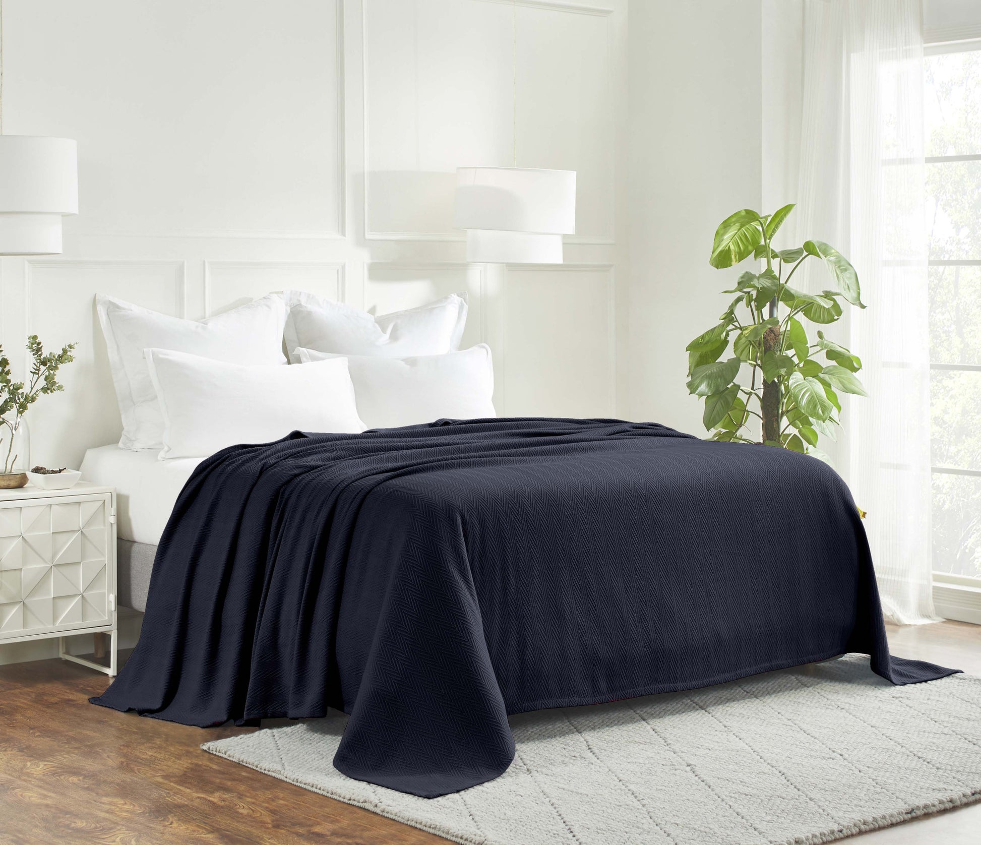 King Navy Blue Cotton Woven Chevron Blanket-Throws & Blankets-DECOROLALA