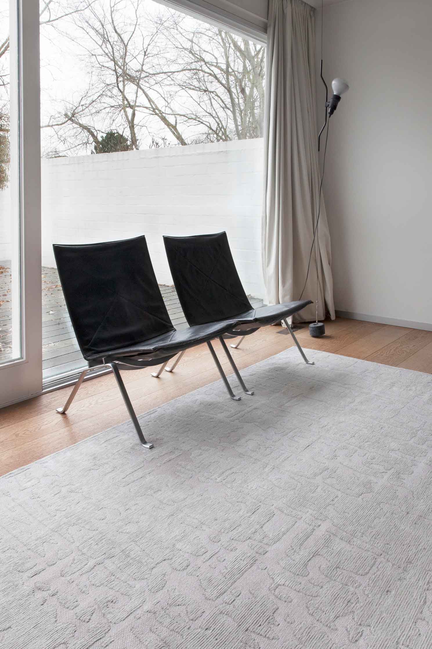 10' White Abstract Runner Rug-6