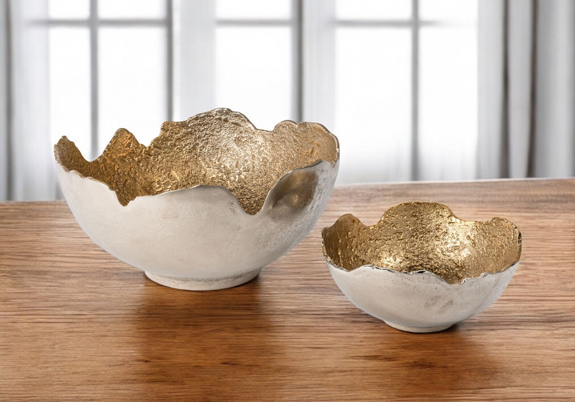 Set of Two Gold And Silver Aluminum Decorative Bowls-Sculptures-DECOROLALA
