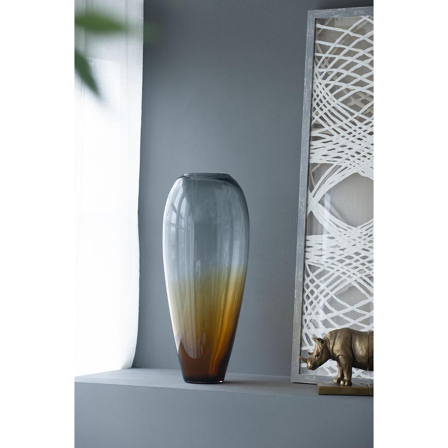 19" Clear And Brown Ombre Round Glass Table Vase-Vases-DECOROLALA