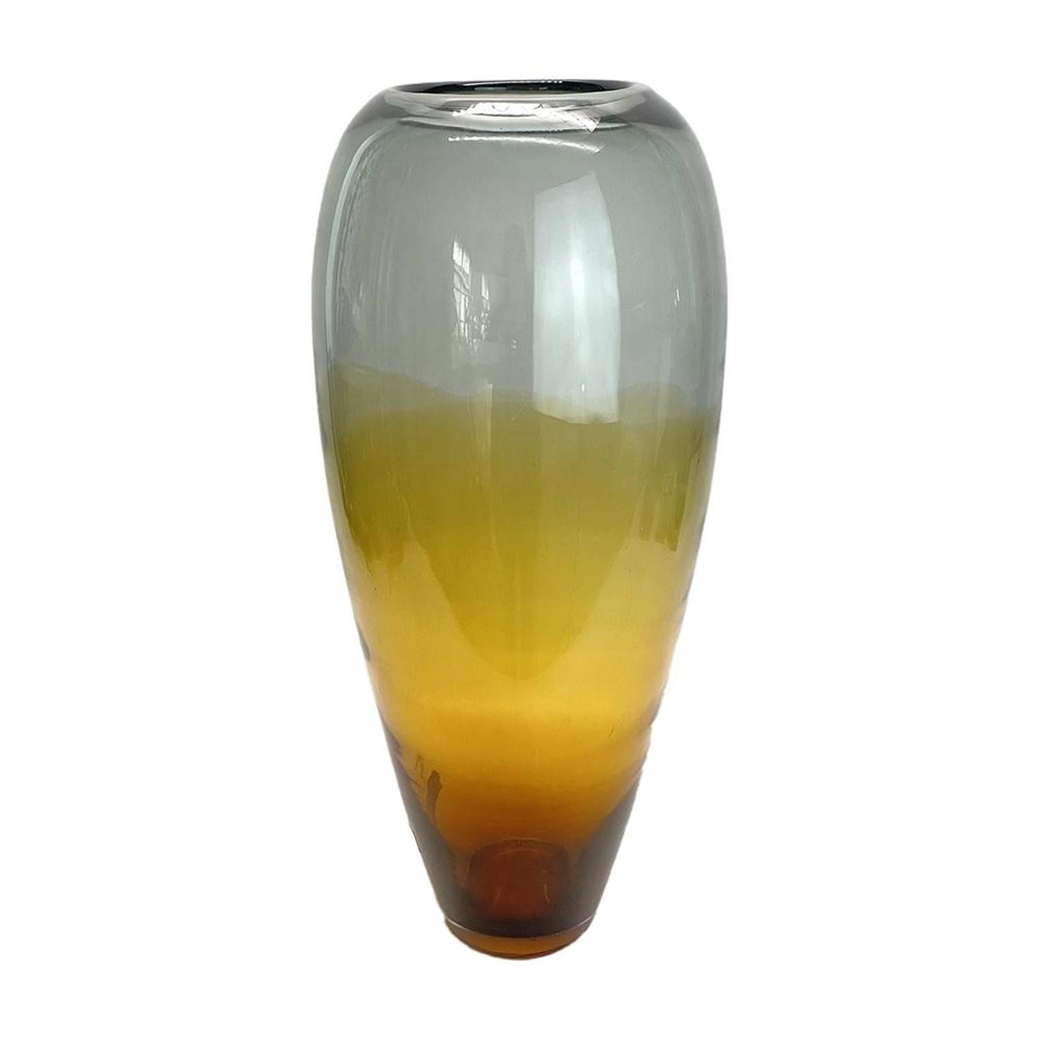 19" Clear And Brown Ombre Round Glass Table Vase-Vases-DECOROLALA