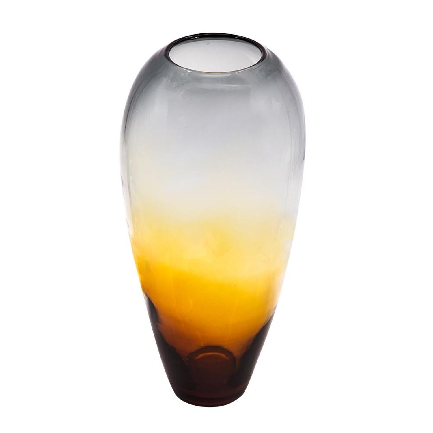19" Clear And Brown Ombre Round Glass Table Vase-Vases-DECOROLALA