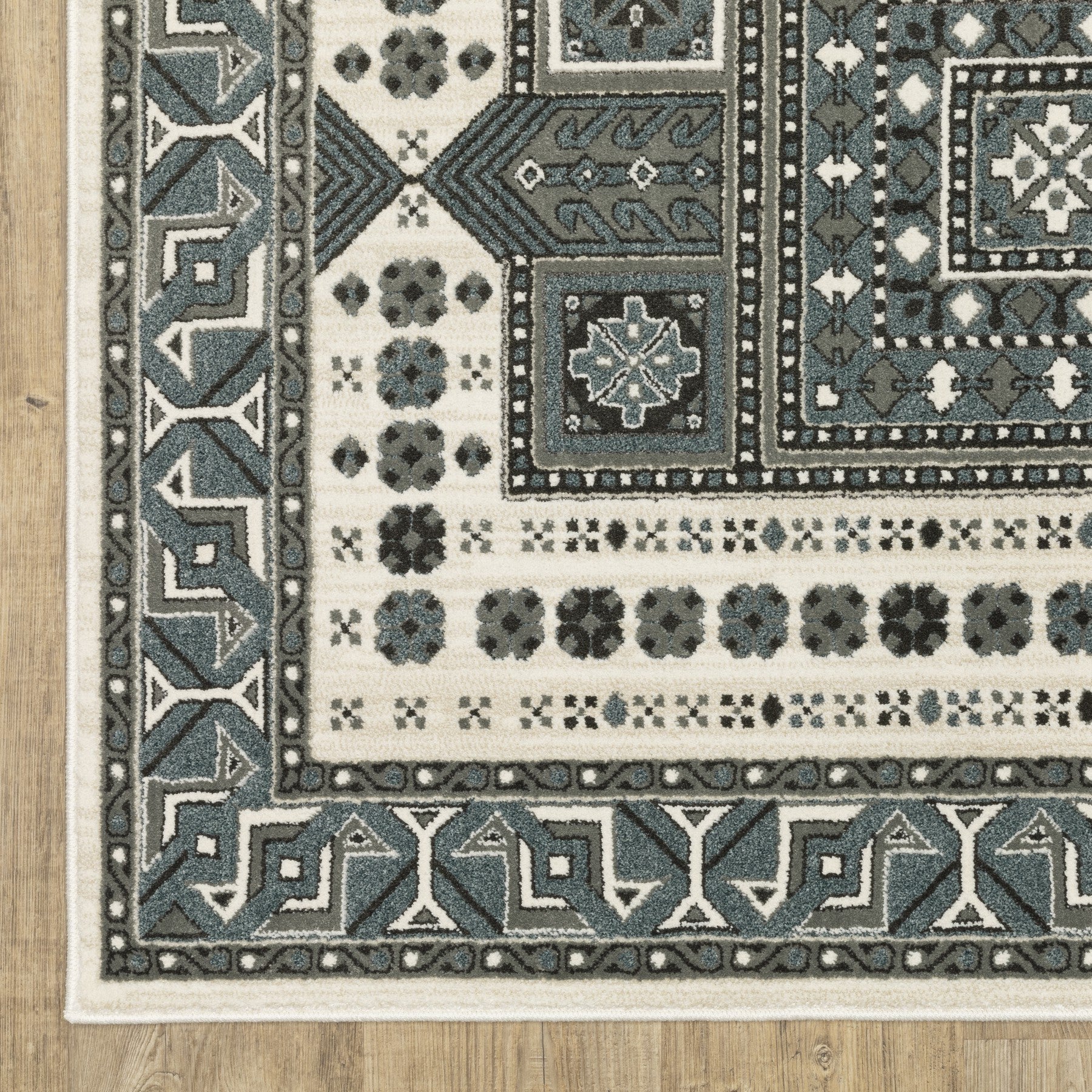 8' Gray And Blue Medallion Runner Rug-4