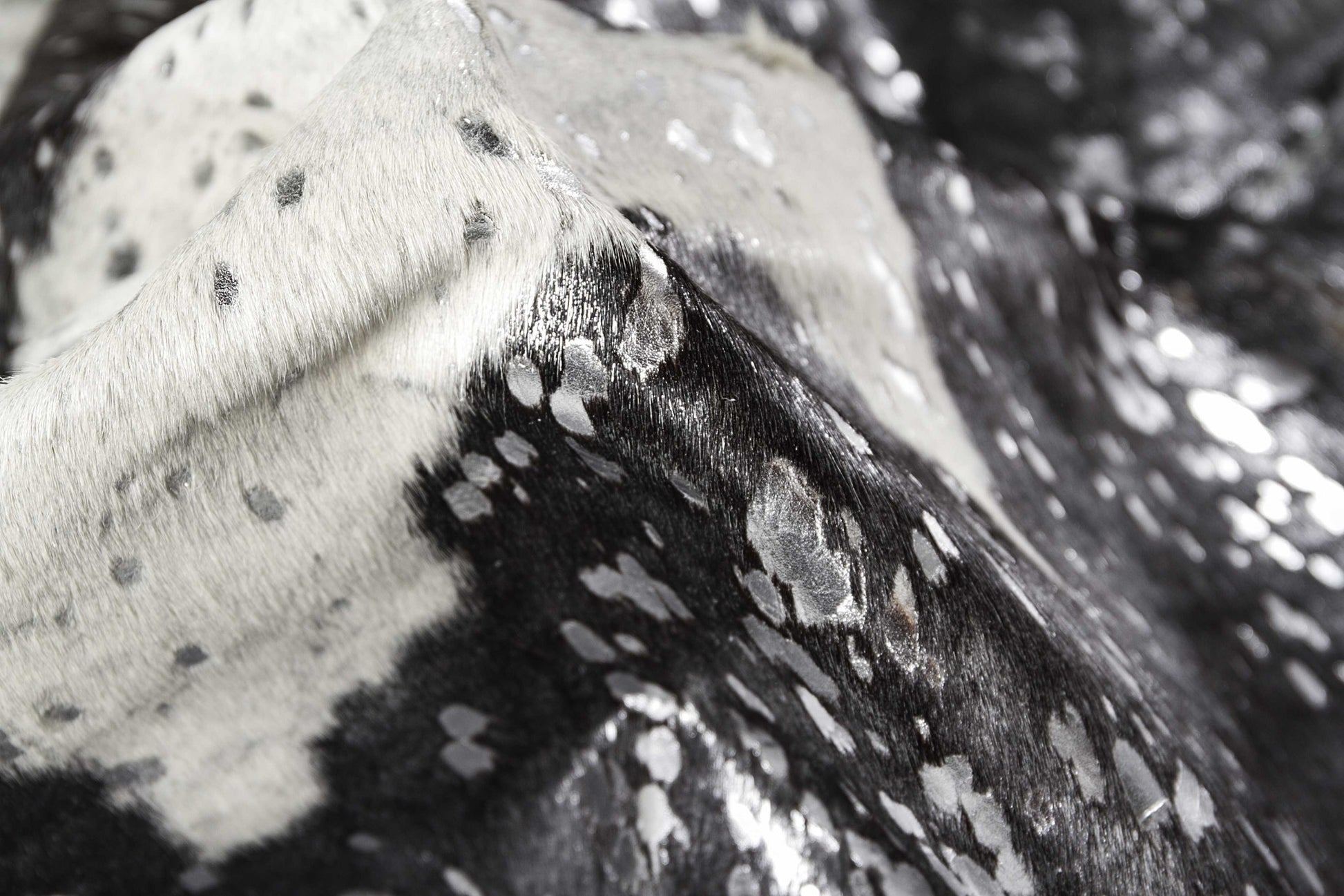 6' X 7' Gray Cowhide Cowhide Print Area Rug-Area Rugs-DECOROLALA