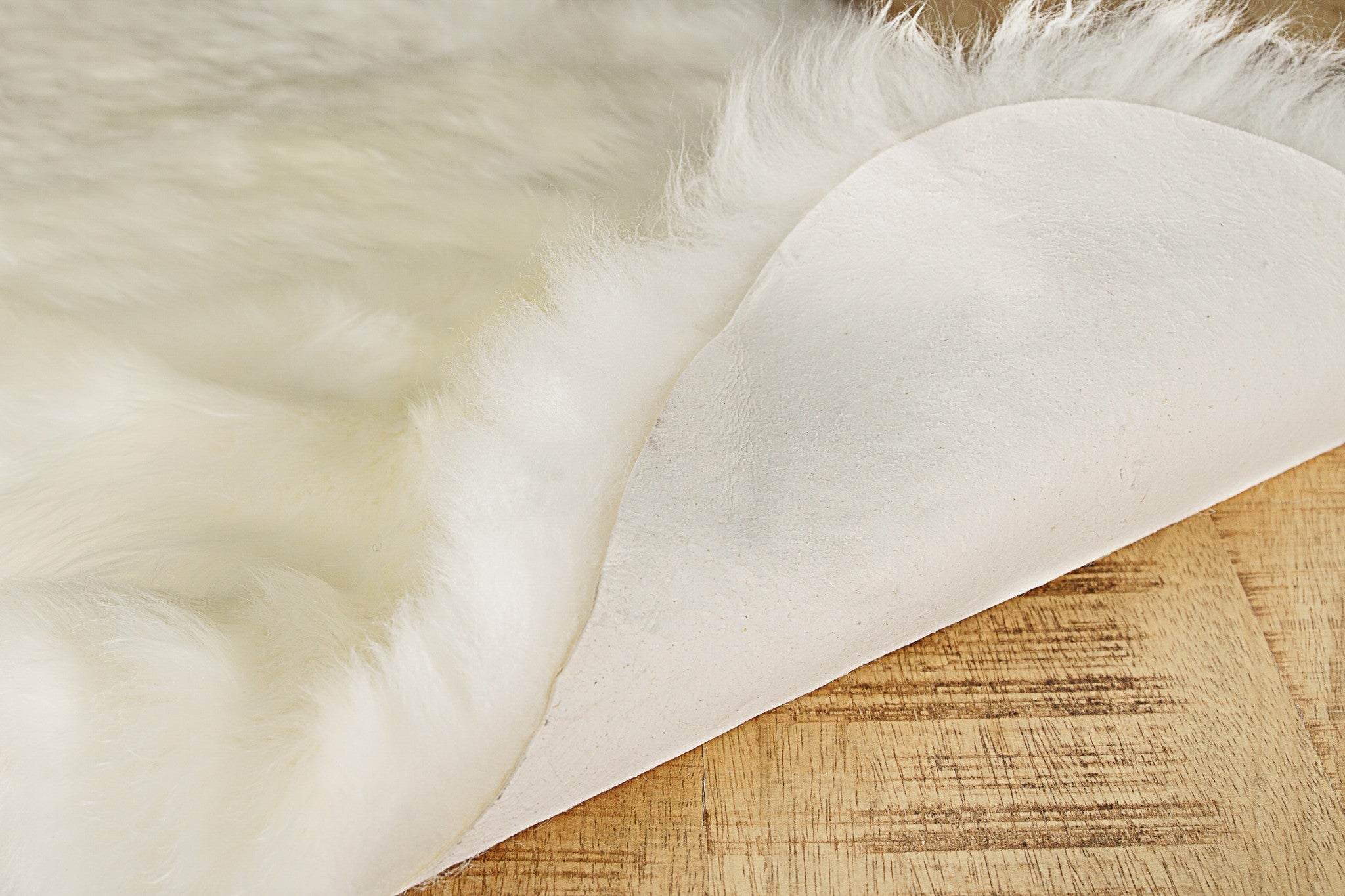 6' X 8' Natural New Zealand Sheepskin Area Rug-Area Rugs-DECOROLALA