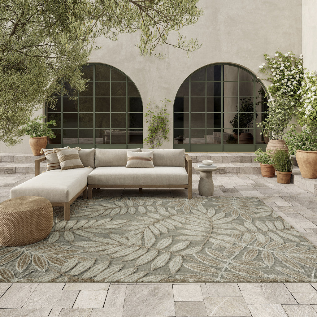 6' X 9' Gray And Ivory Floral Indoor Outdoor Area Rug-Outdoor Rugs-DECOROLALA