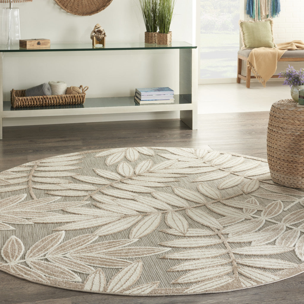 6' X 9' Gray And Ivory Floral Indoor Outdoor Area Rug-Outdoor Rugs-DECOROLALA