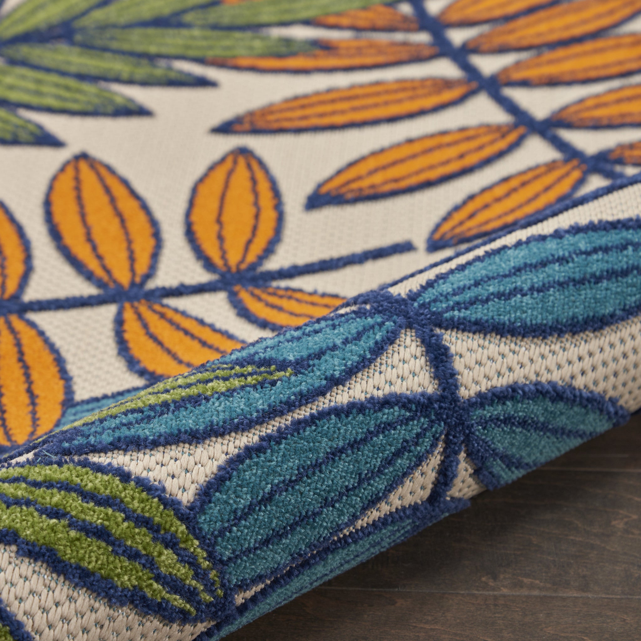 6' X 9' Ivory And Blue Floral Indoor Outdoor Area Rug-Outdoor Rugs-DECOROLALA