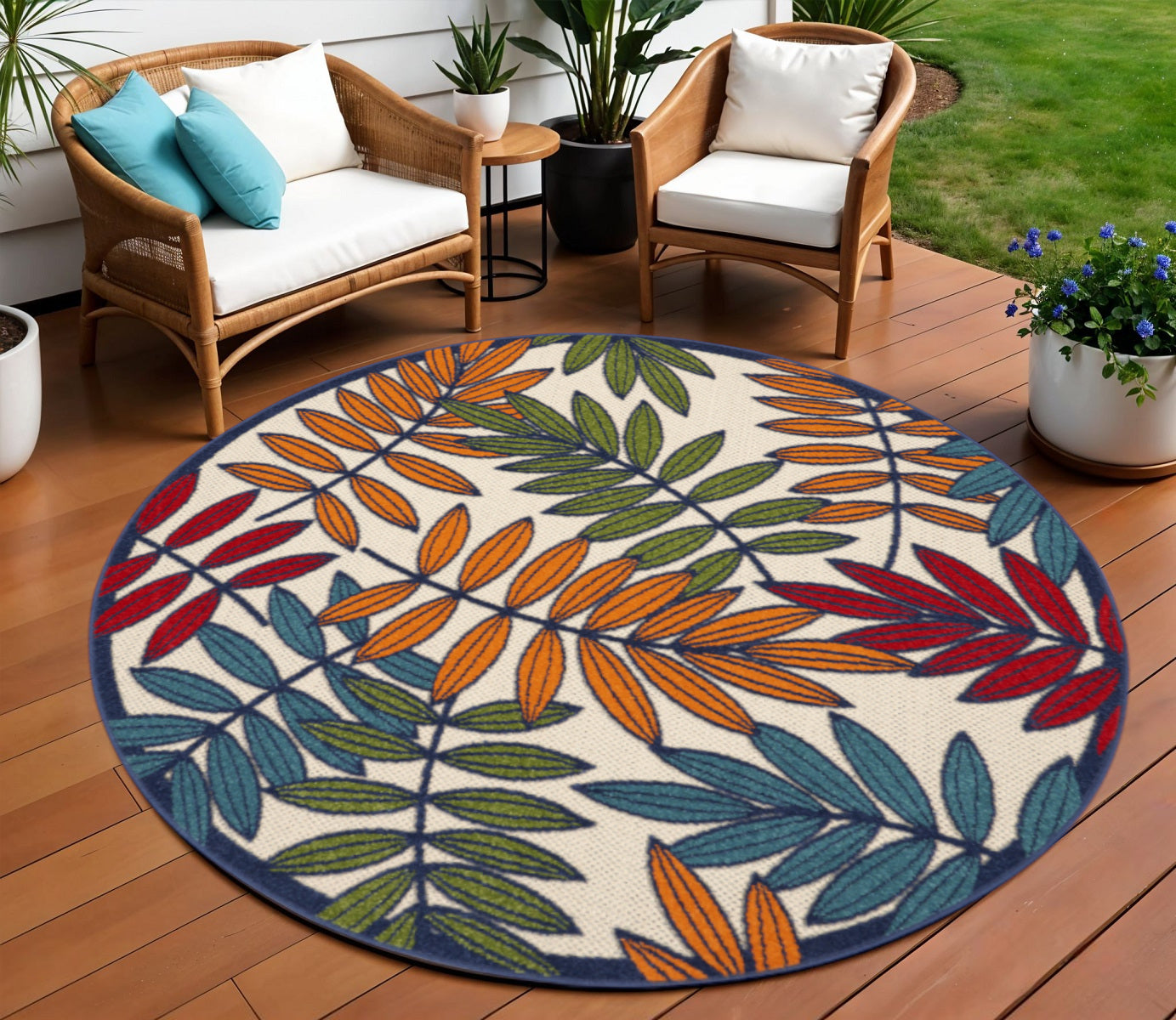 6' X 9' Ivory And Blue Floral Indoor Outdoor Area Rug-Outdoor Rugs-DECOROLALA