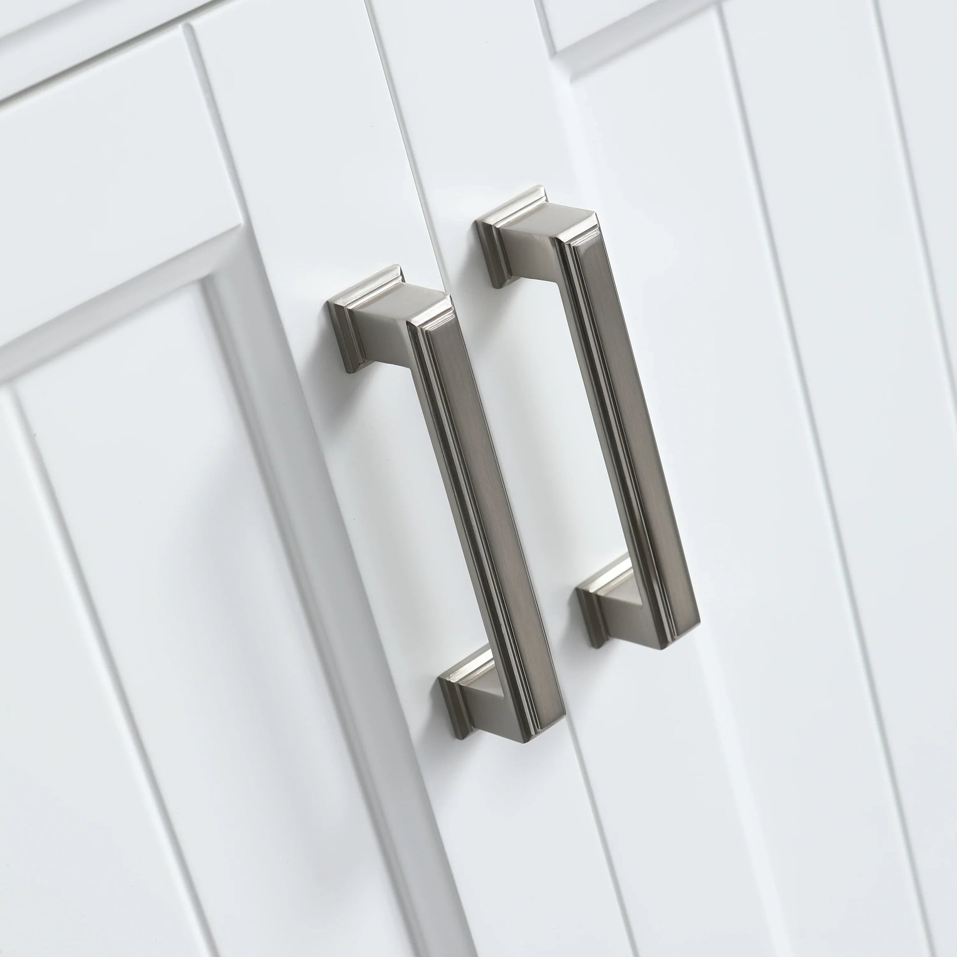 60" White Freestanding Double Sink Bathroom Vanity with White Quartz Countertop-Migration_Bathroom Vanities-DECOROLALA