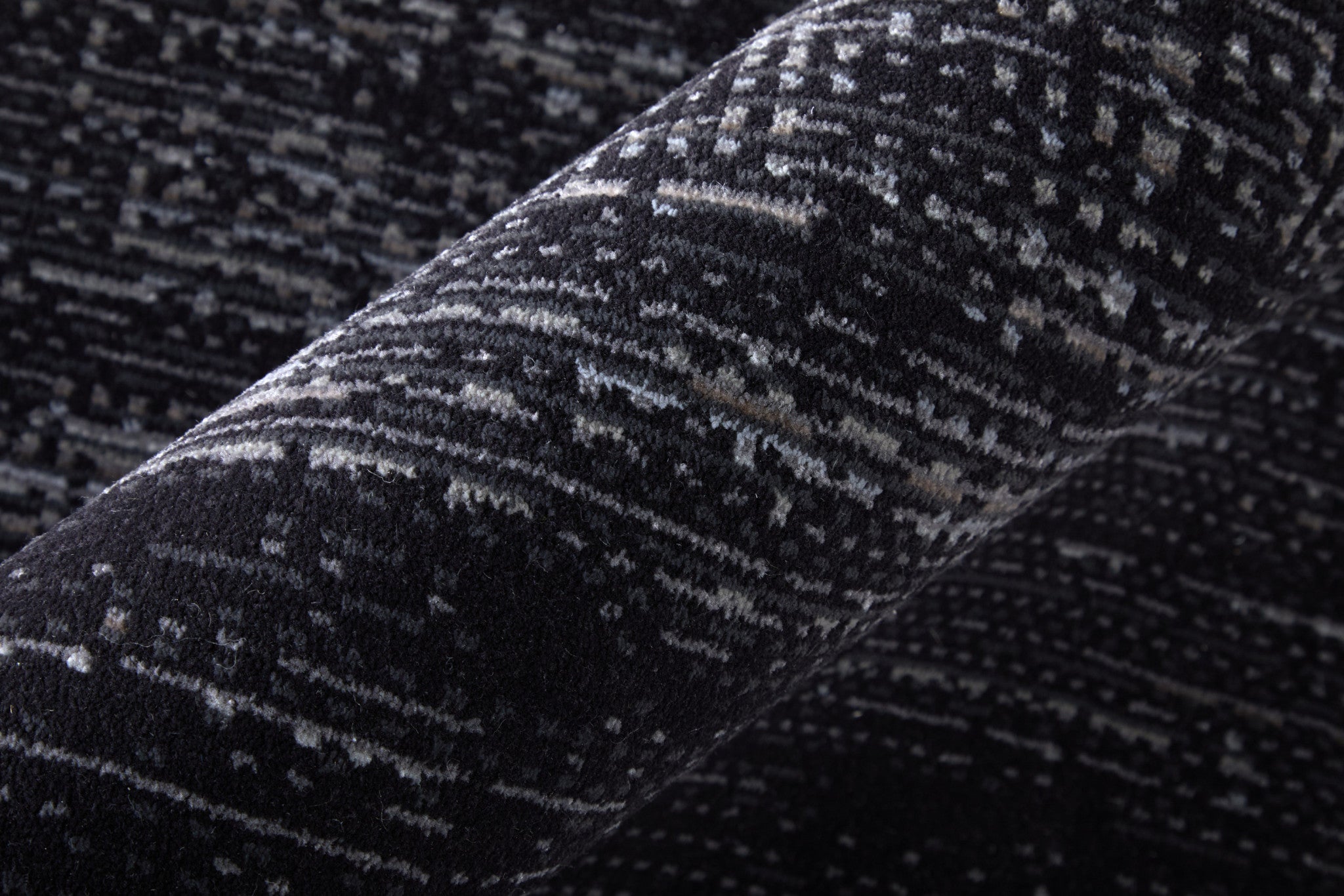 8' Black And Gray Runner Rug-8