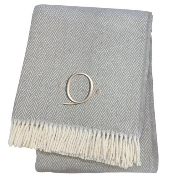 55" X 70" Gray And White Herringbone Cotton Blend Q Initial Throw Blanket with Tassels And Embroidery-3