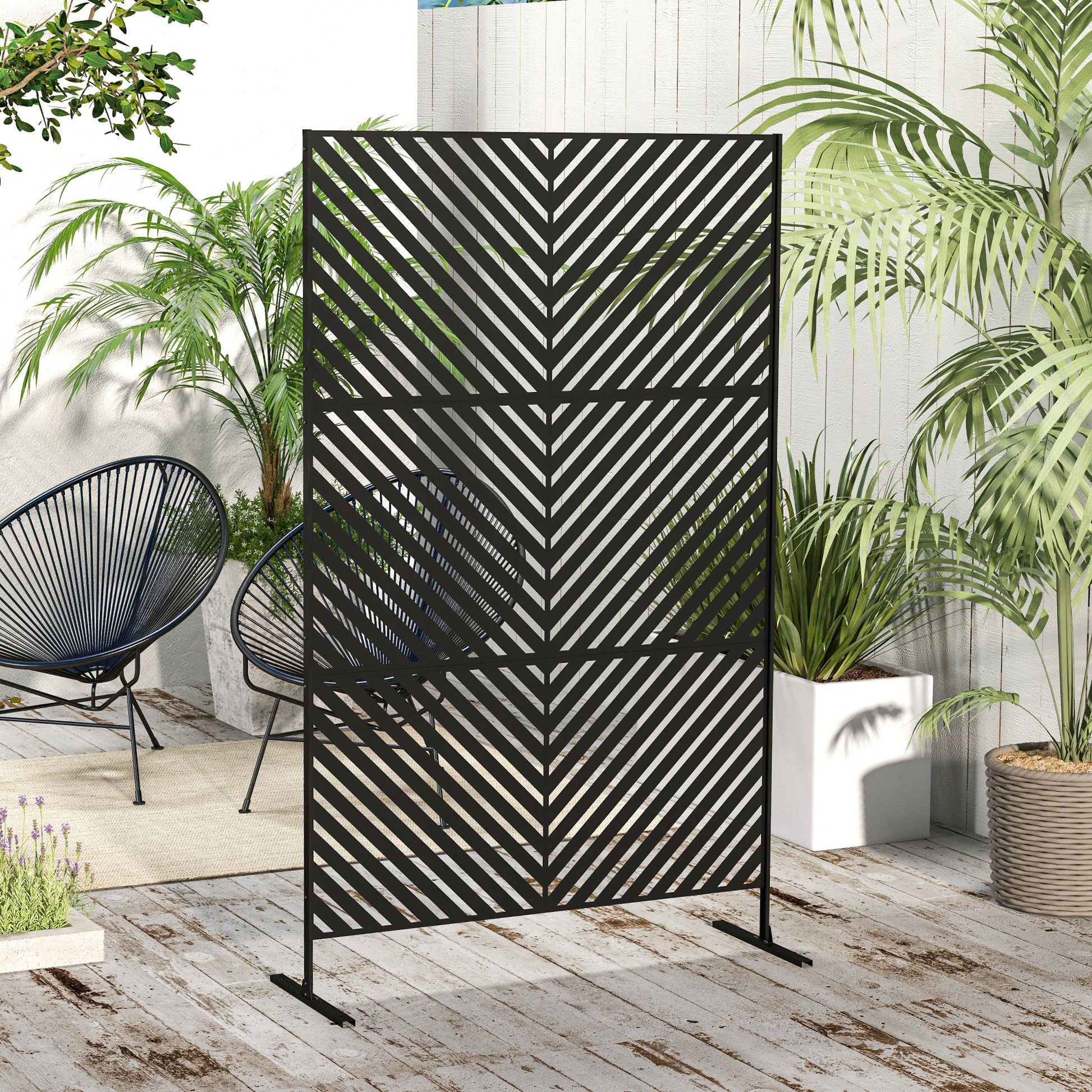 6.5ft Metal Outdoor Privacy Screen - Black Triangle Trellis-DECOROLALA