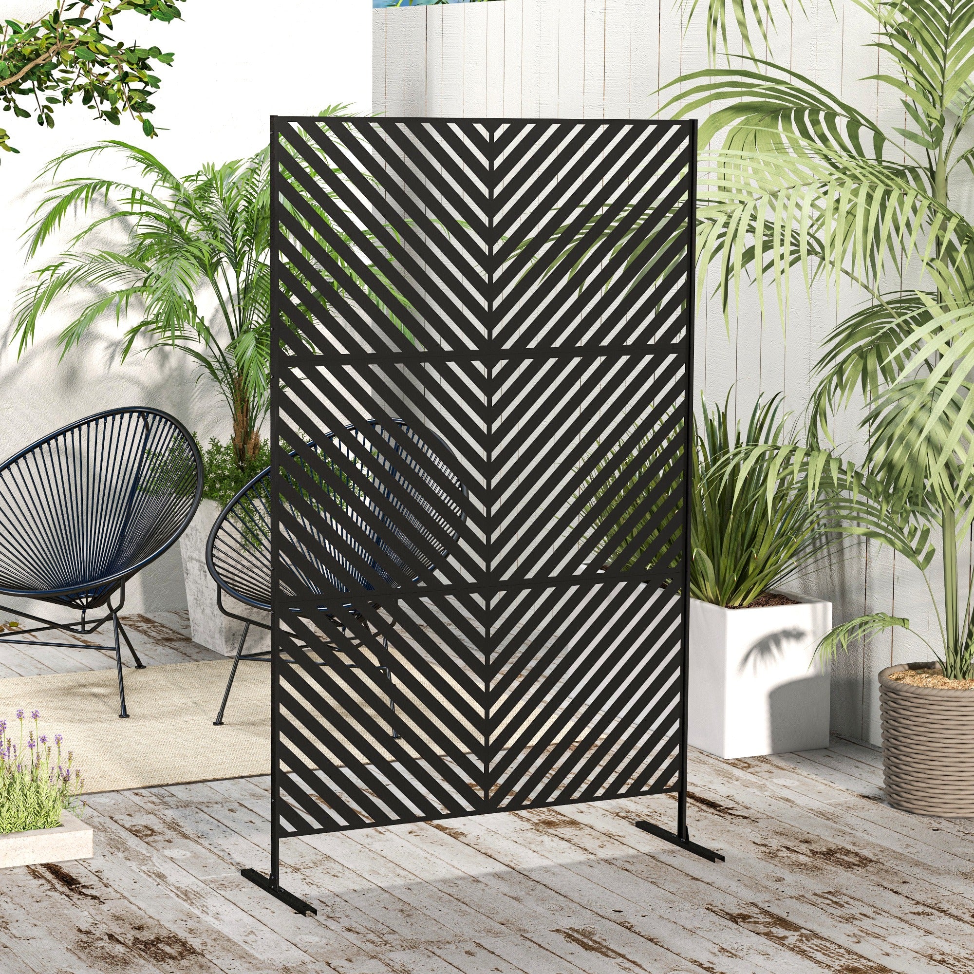 6.5ft Metal Outdoor Privacy Screen - Black Triangle Trellis-DECOROLALA