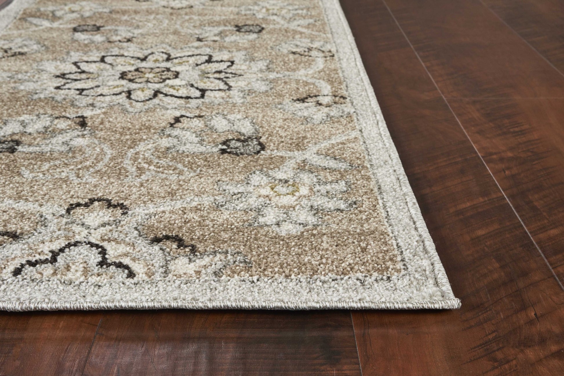 7' X 10' Beige Floral Indoor Outdoor Area Rug-Outdoor Rugs-DECOROLALA
