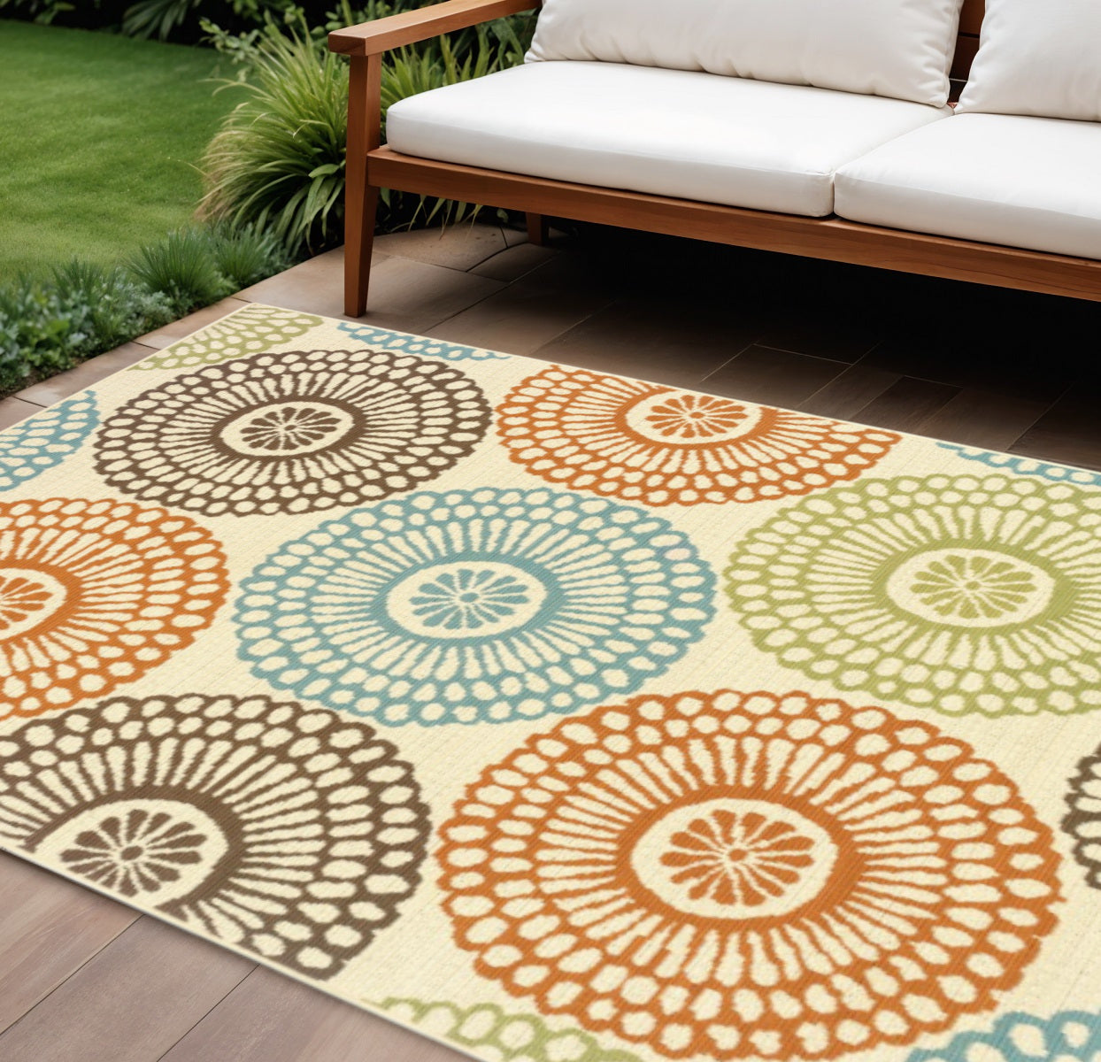 7' X 10' Beige Indoor Outdoor Area Rug-Outdoor Rugs-DECOROLALA
