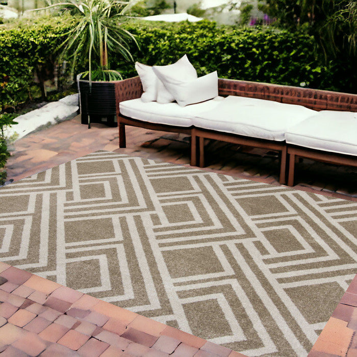 7' X 10' Beige and Ivory Geometric Indoor Outdoor Area Rug-Outdoor Rugs-DECOROLALA