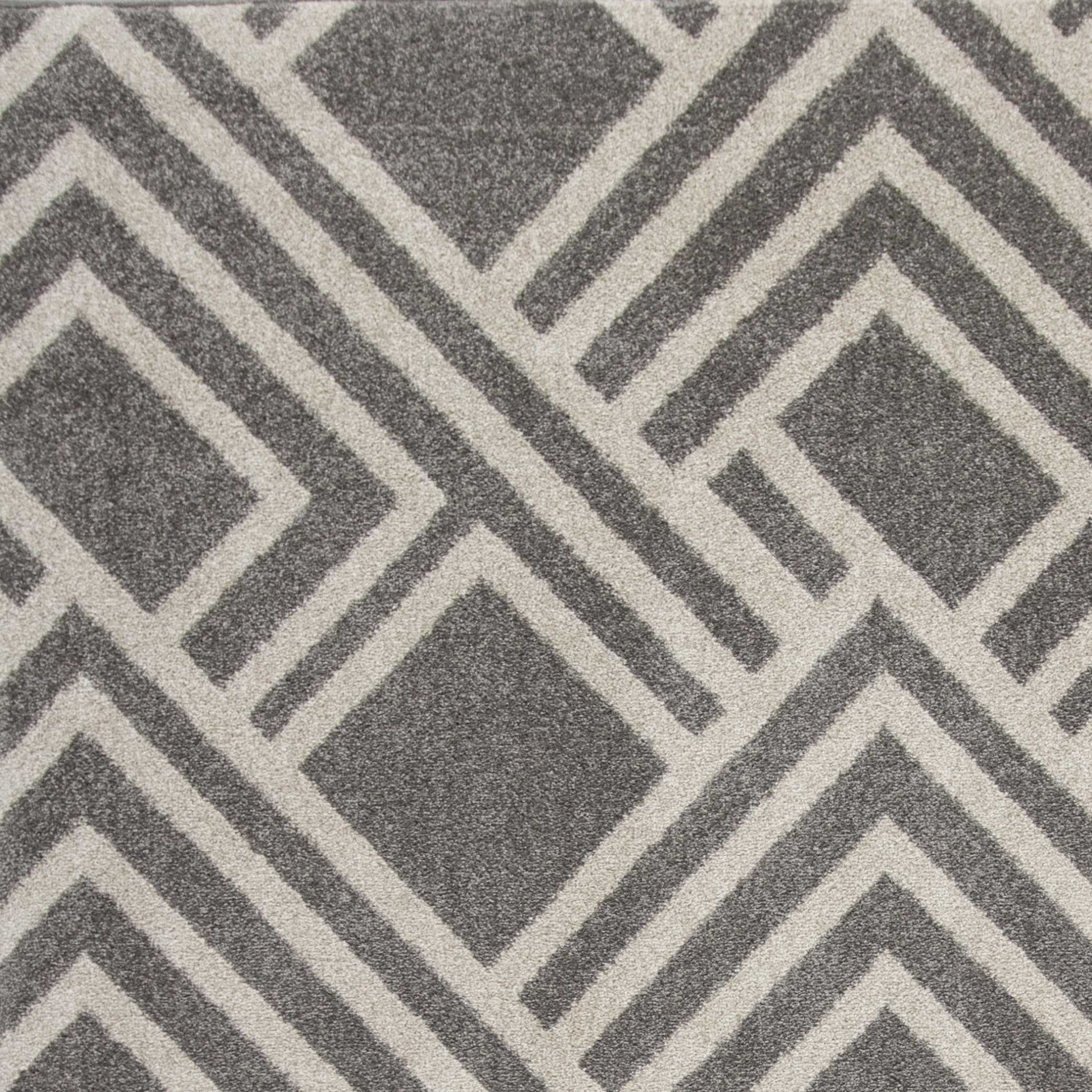 7' X 10' Gray Geometric Indoor Outdoor Area Rug-Outdoor Rugs-DECOROLALA