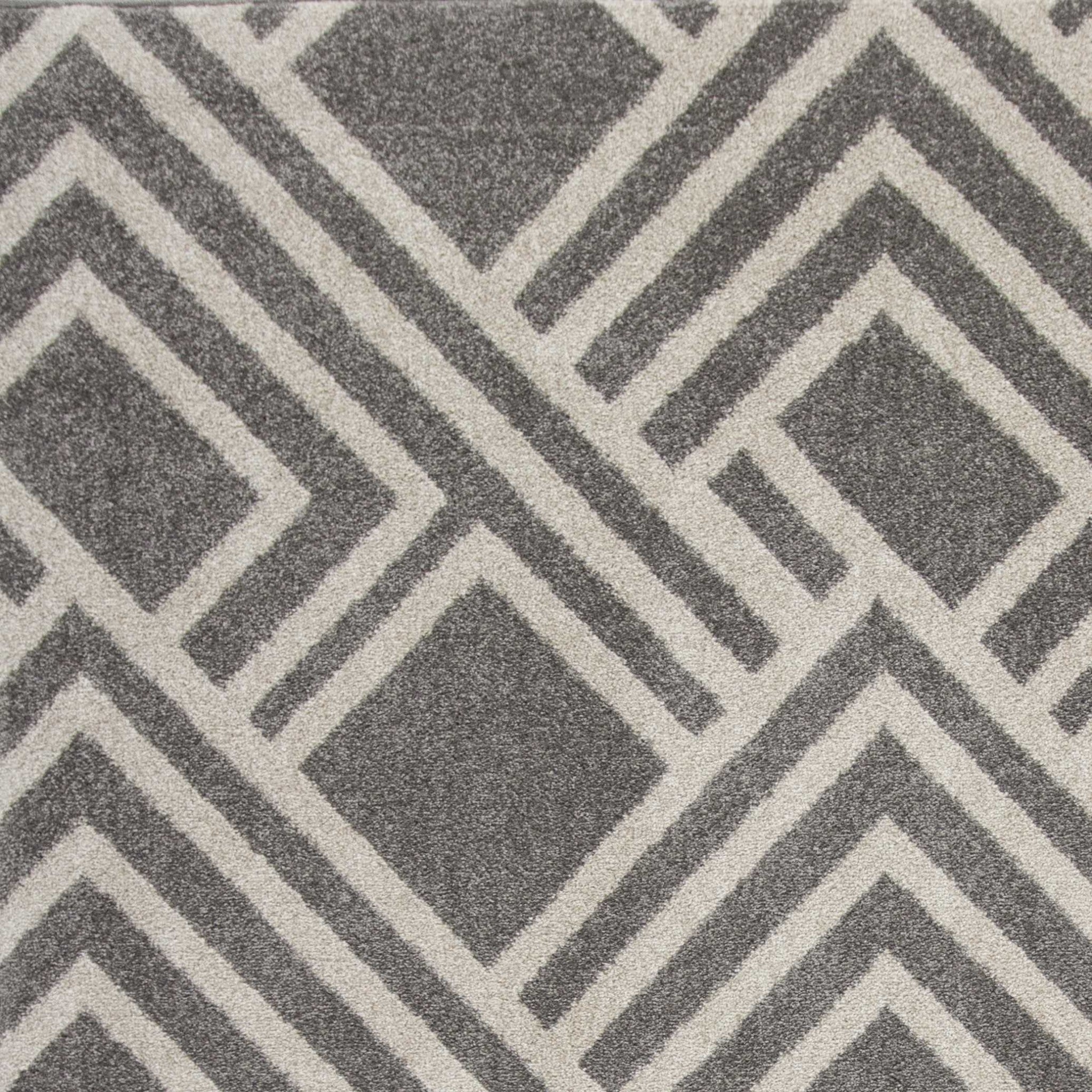 7' X 10' Gray Geometric Indoor Outdoor Area Rug-Outdoor Rugs-DECOROLALA