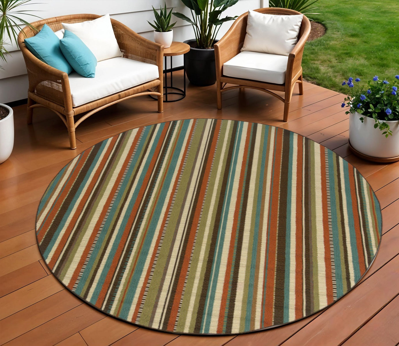 7' X 10' Green Indoor Outdoor Area Rug-Outdoor Rugs-DECOROLALA