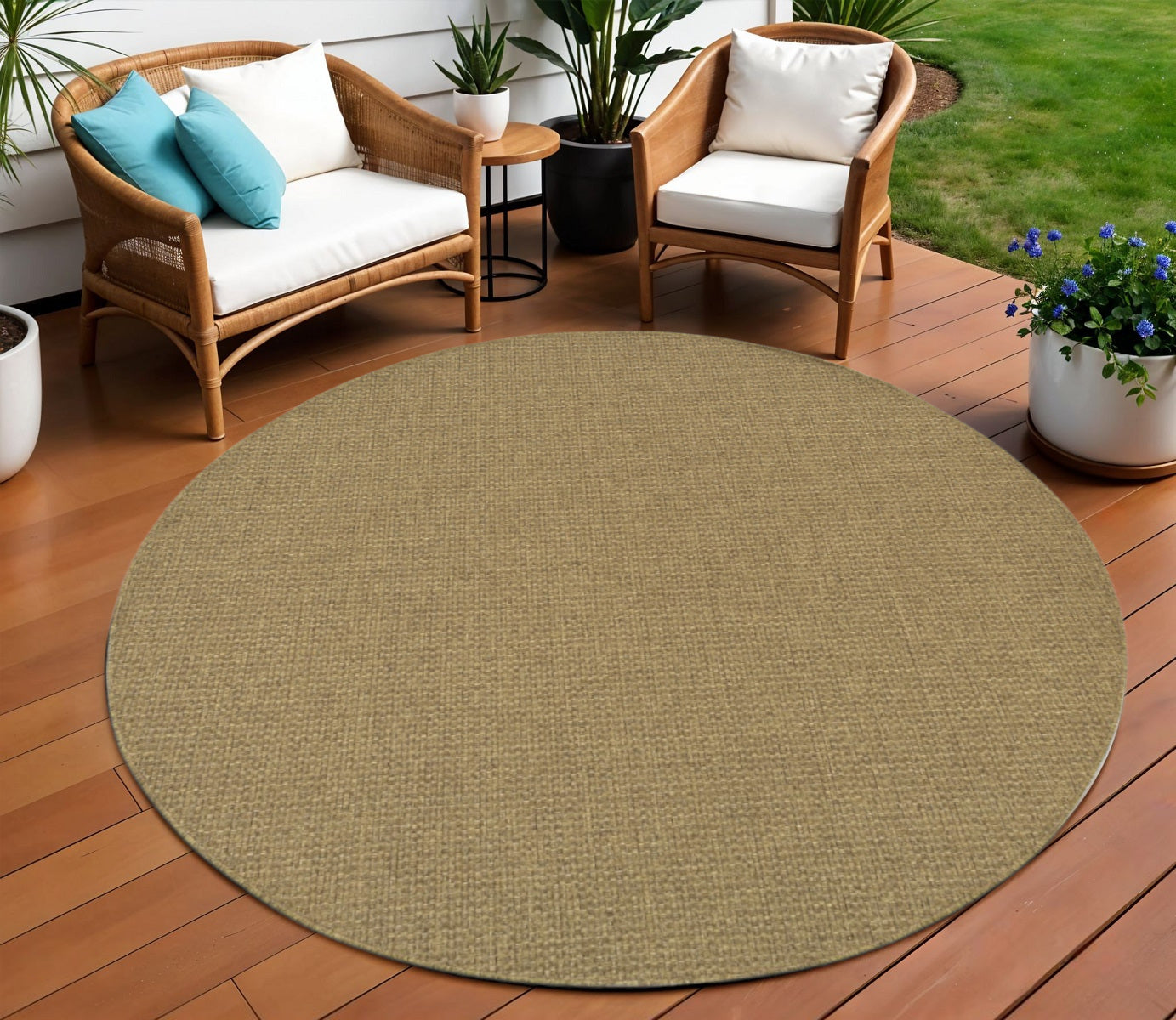 7' X 10' Tan Indoor Outdoor Area Rug-Outdoor Rugs-DECOROLALA