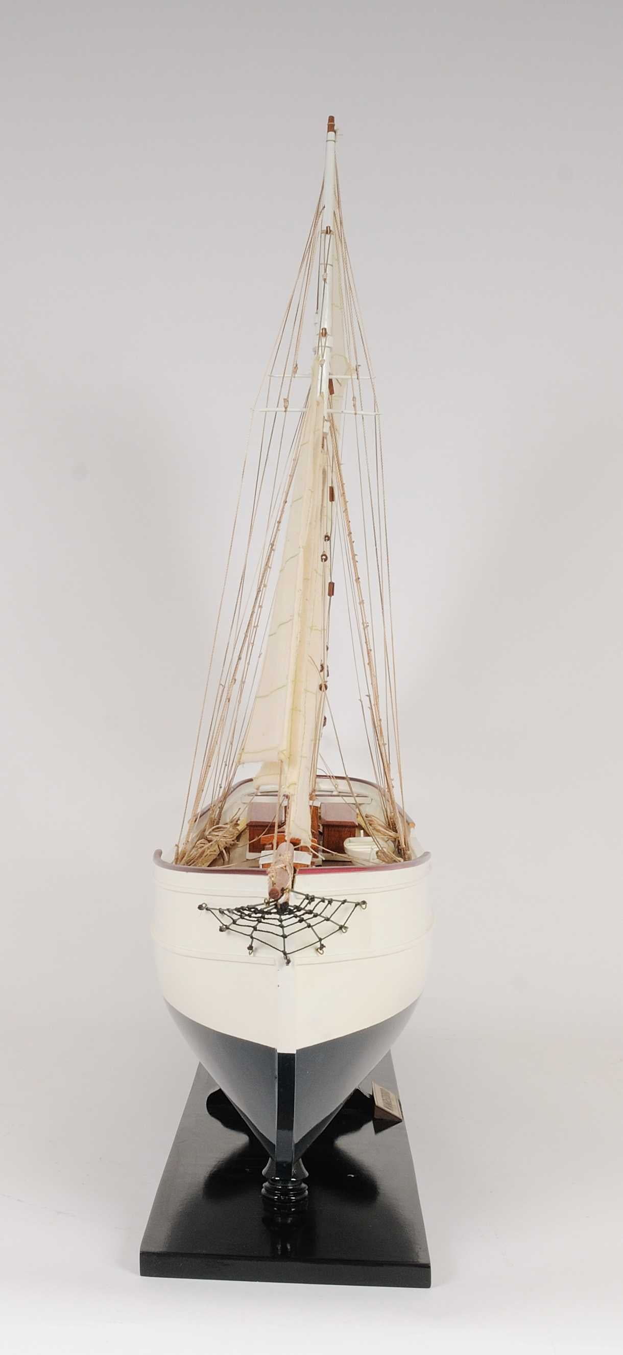 7" X 38" X 29" Wanderbird-Sculptures-DECOROLALA