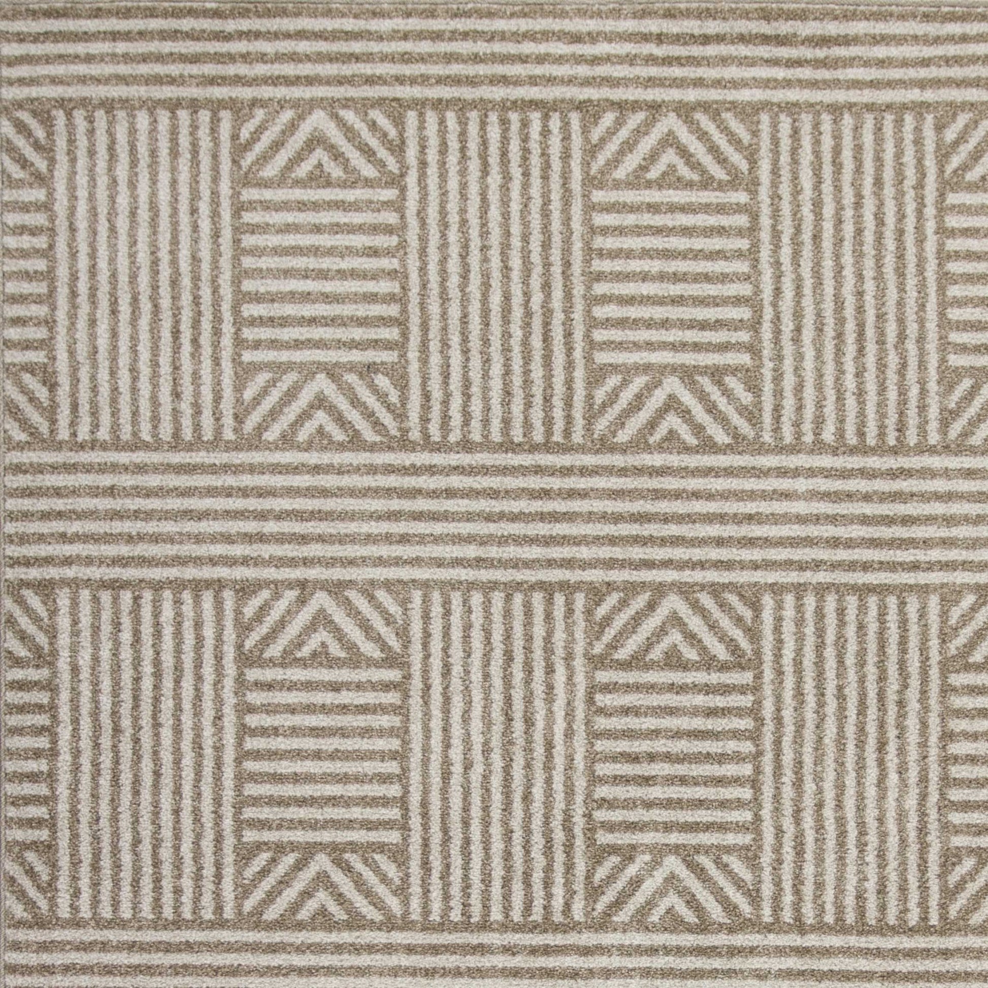 7' X 9' Beige And Ivory Geometric Indoor Outdoor Area Rug-Outdoor Rugs-DECOROLALA