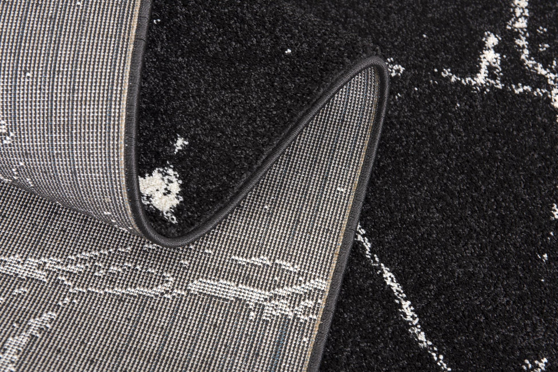 7' X 9' Black And White Abstract Area Rug-Area Rugs-DECOROLALA