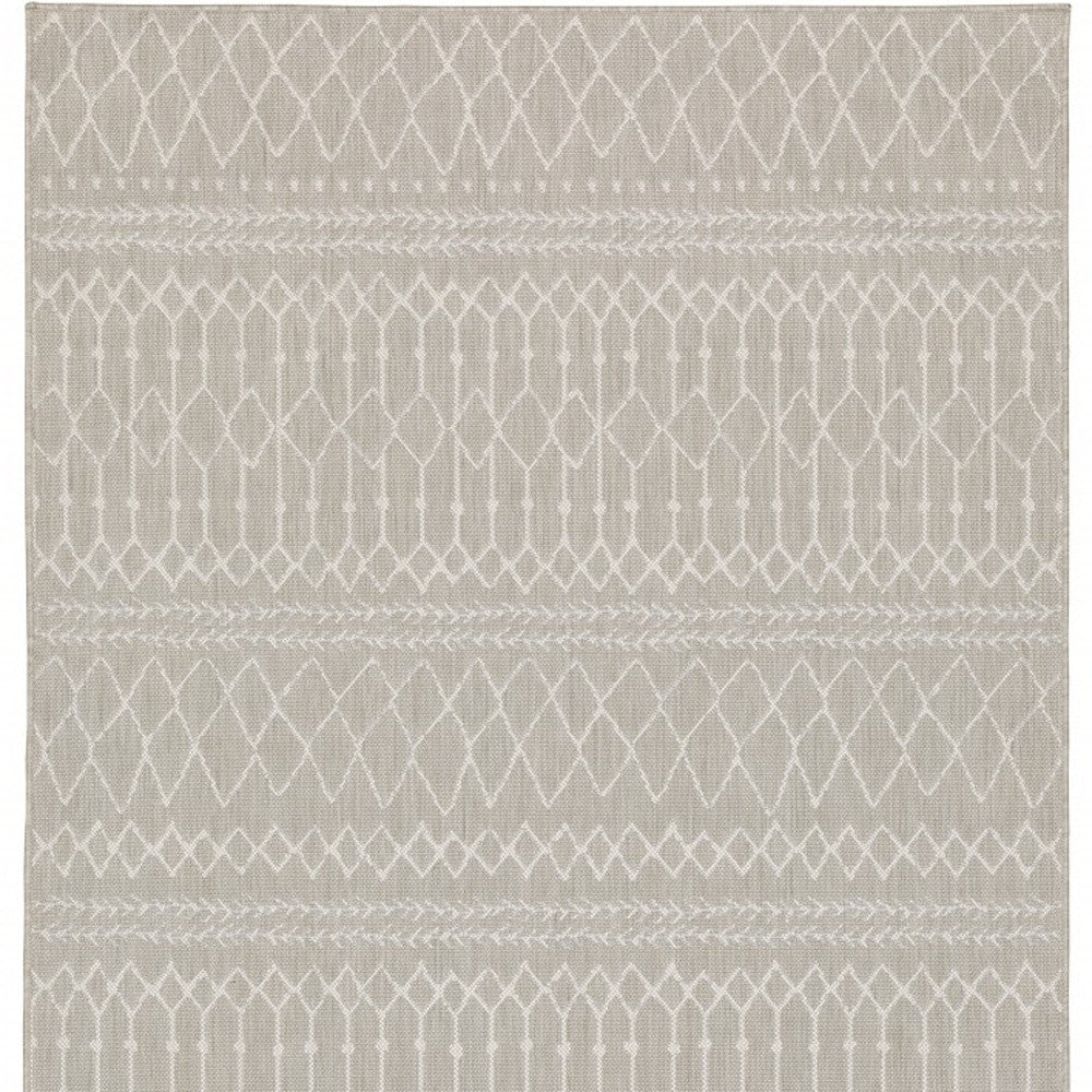 7' X 9' Gray And Ivory Geometric Indoor Outdoor Area Rug-Outdoor Rugs-DECOROLALA