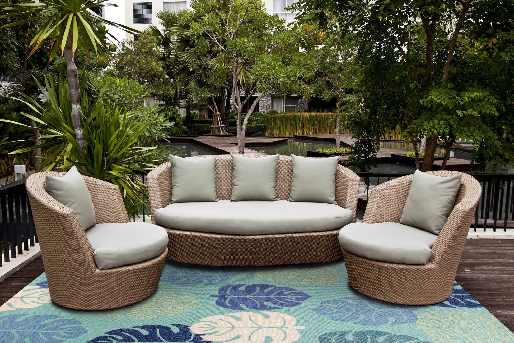 7' X 9' Turquoise And Ivory Botanical Leaves Hand Tufted Area Rug-Area Rugs-DECOROLALA