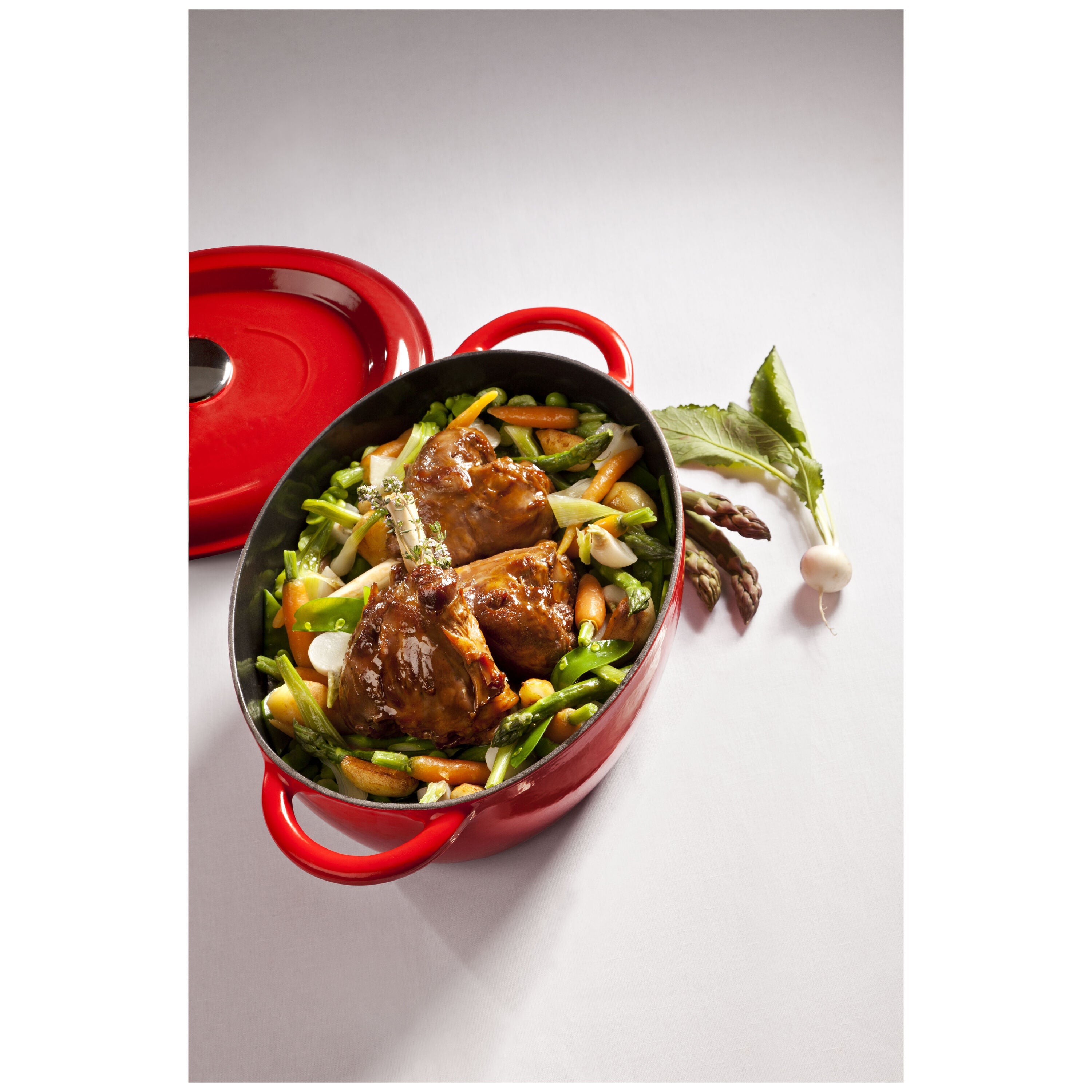 HENCKELS 4.4 L Cast Iron Oval French Oven, Red-n/a-DECOROLALA