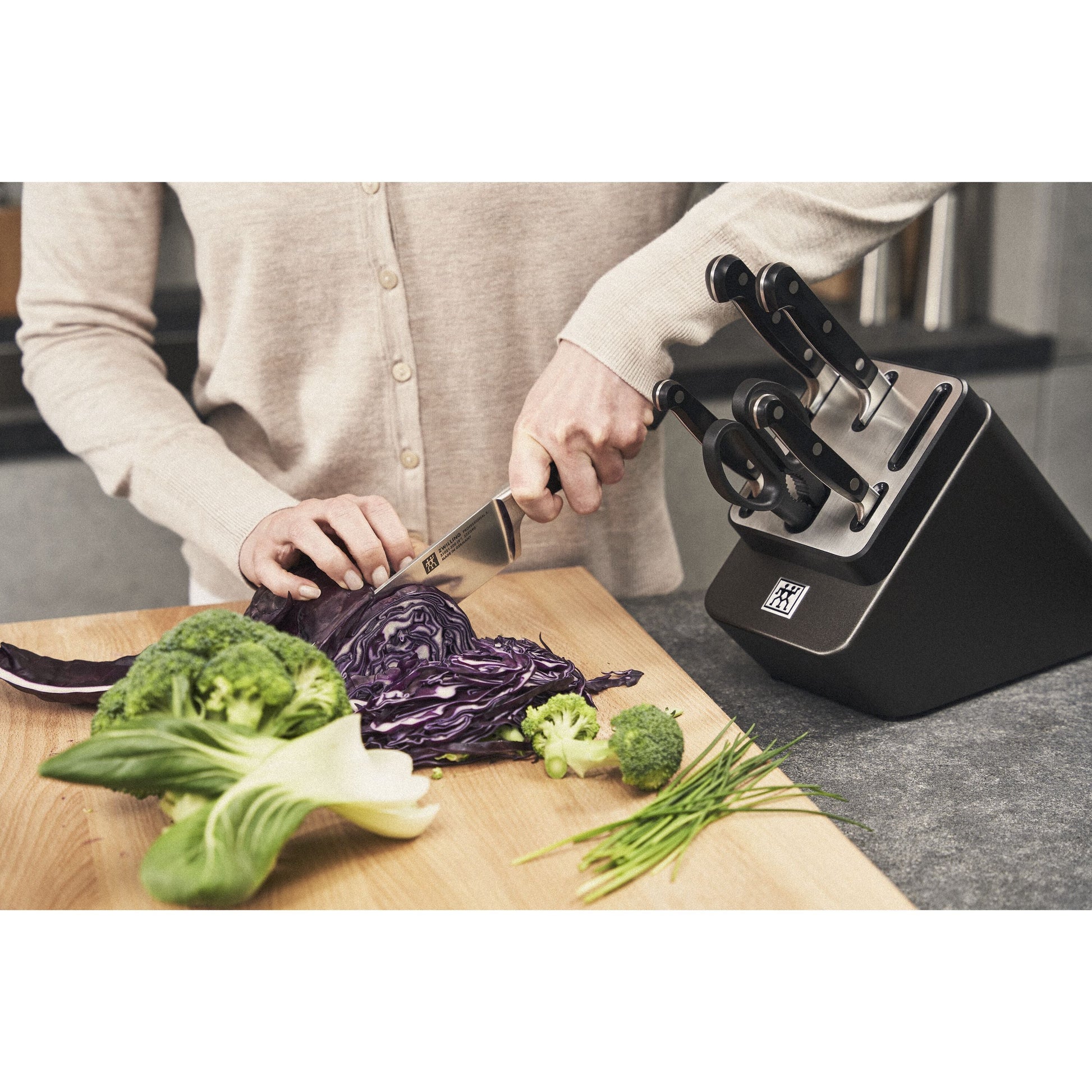 ZWILLING Professional S 7 Piece, Knife Block Set, Anthracite-DECOROLALA