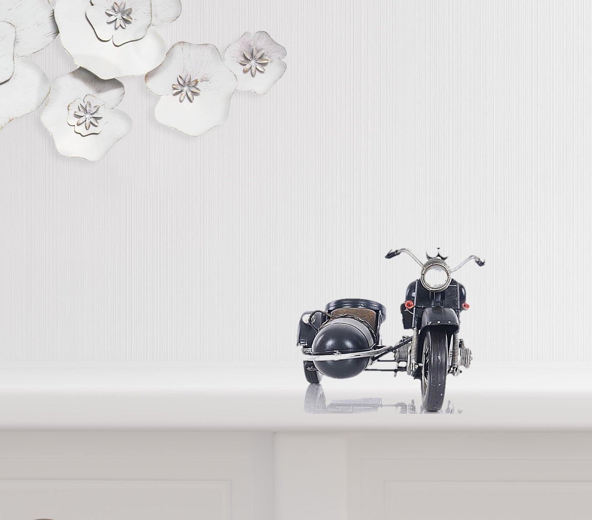 8" Black Metal Hand Painted Decorative Motorcycle-Sculptures-DECOROLALA