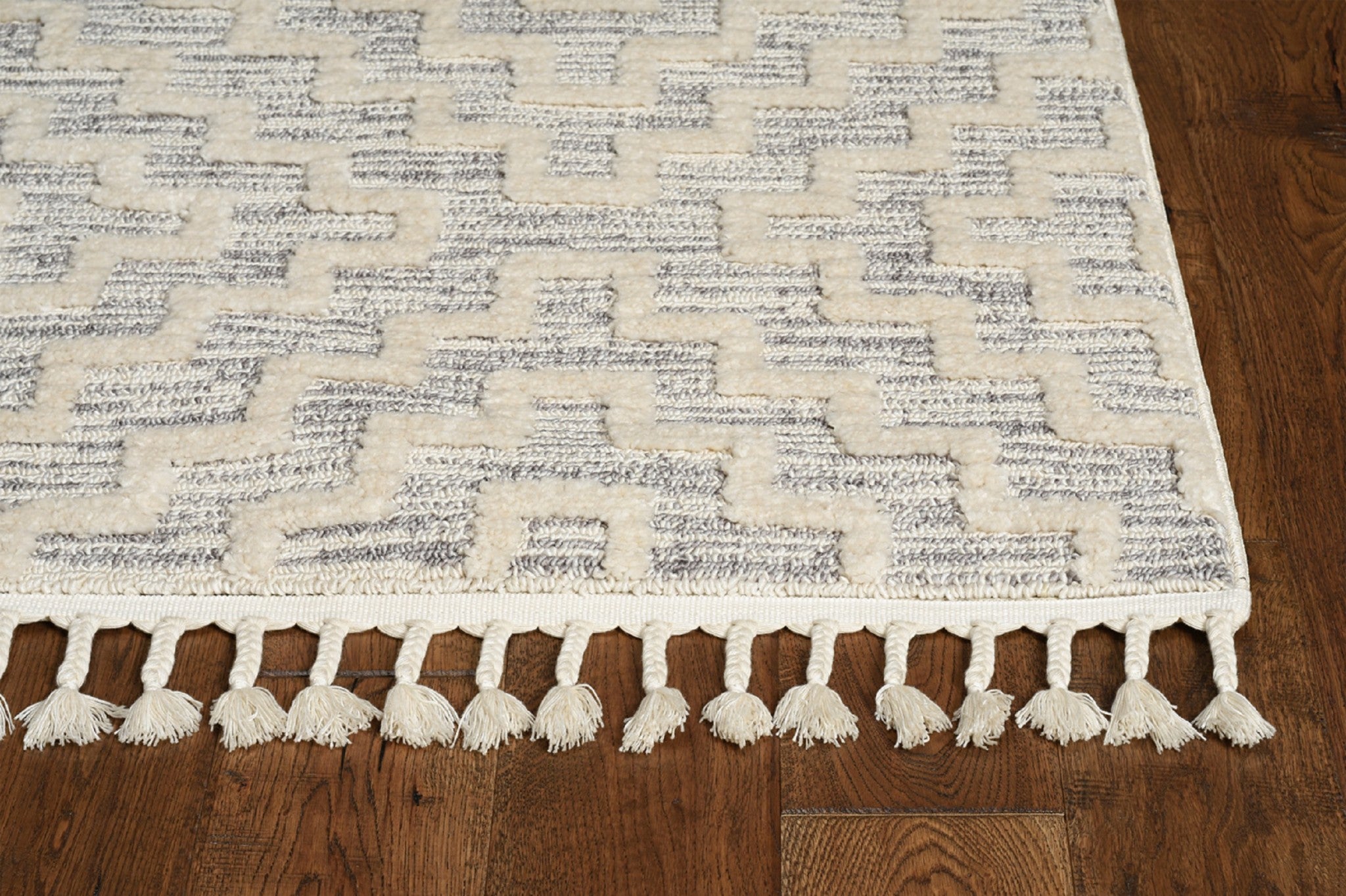 8' Ivory And Gray Geometric Runner Rug With Fringe-Area Rugs-DECOROLALA